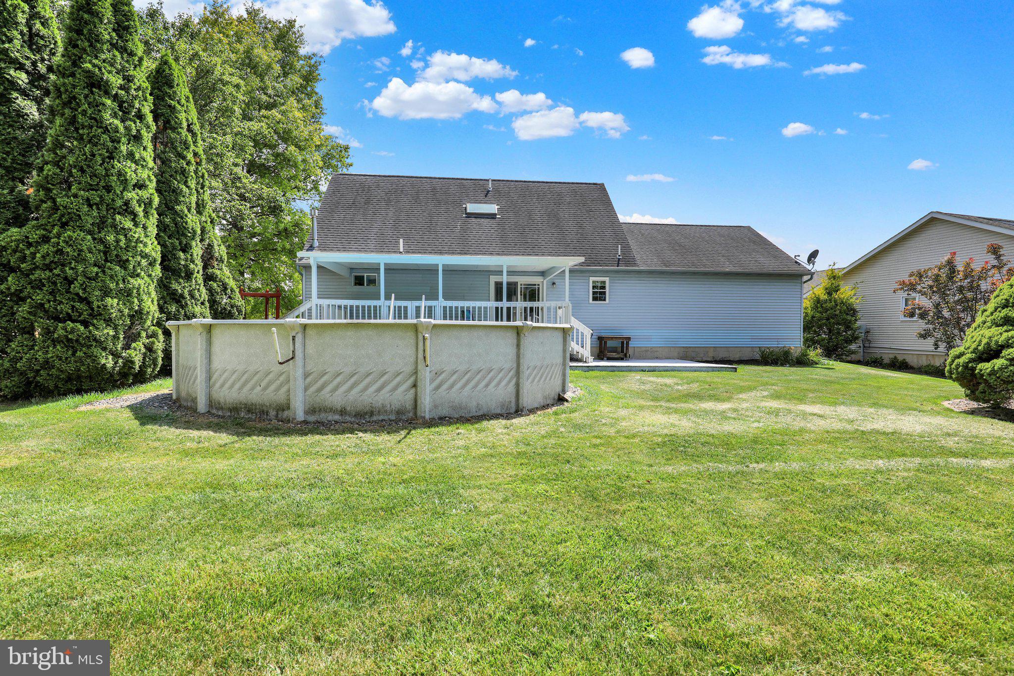 ONTELAUNEE HEIGHTS - Residential