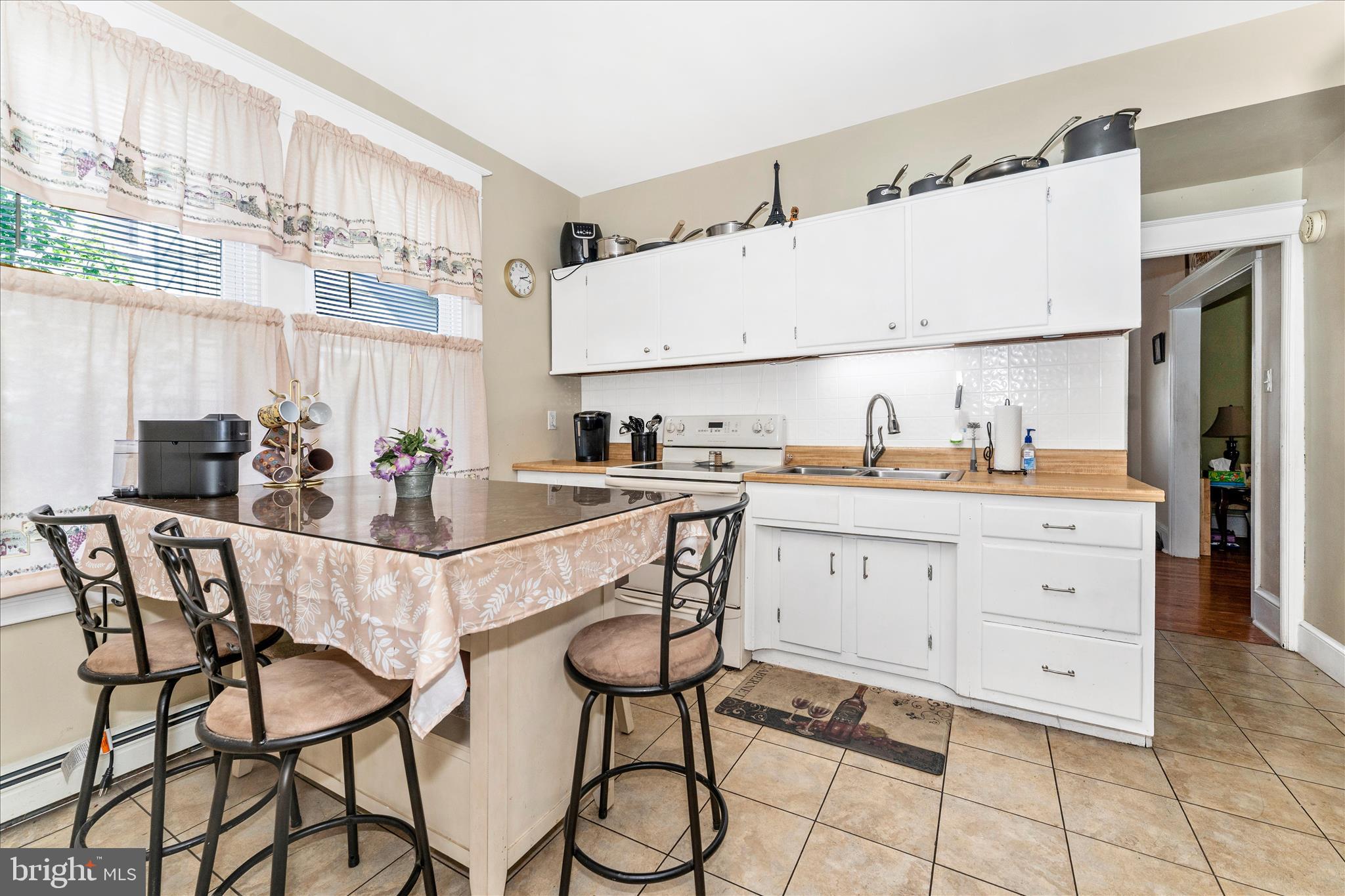 HALFWAY AREA - Residential