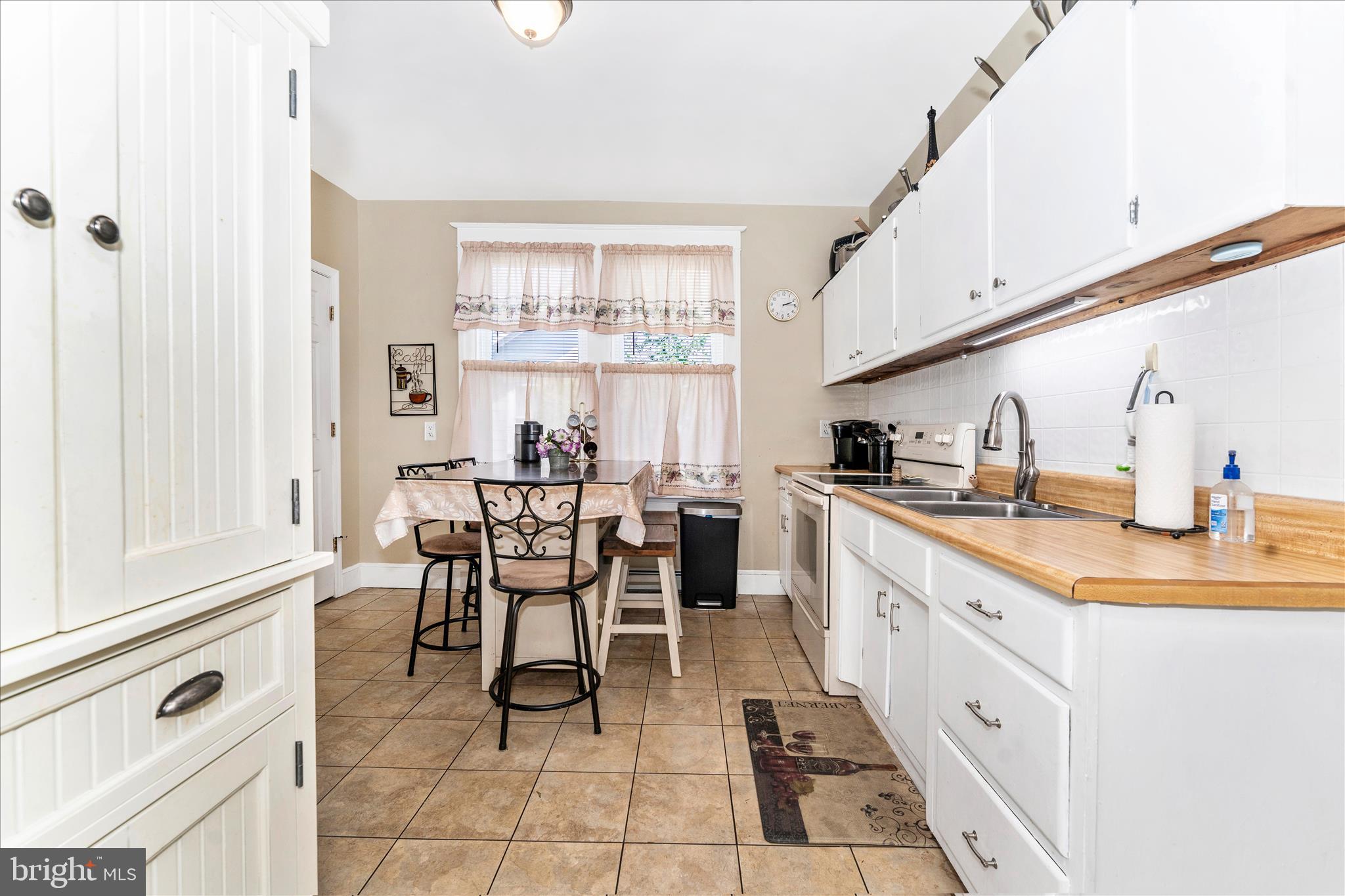 HALFWAY AREA - Residential