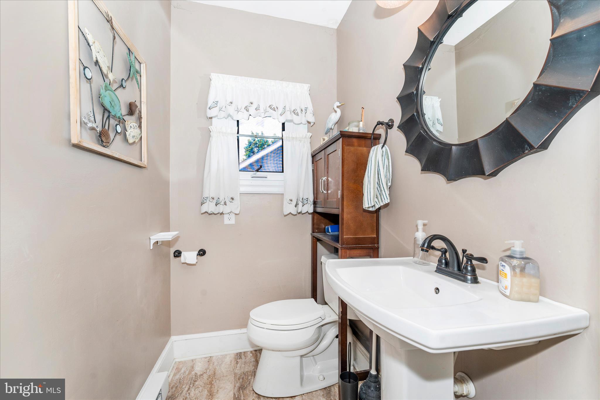 HALFWAY AREA - Residential
