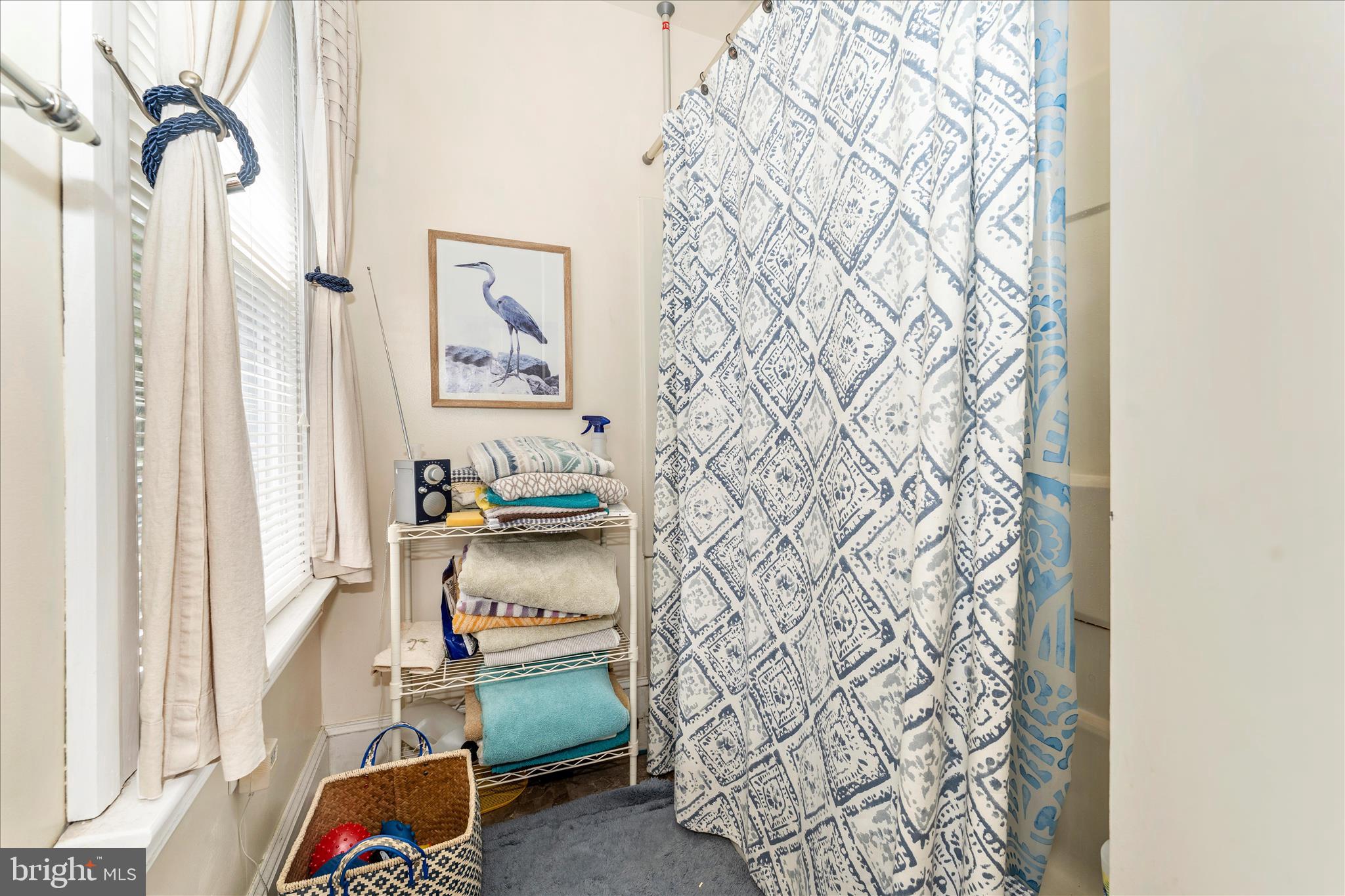 HALFWAY AREA - Residential