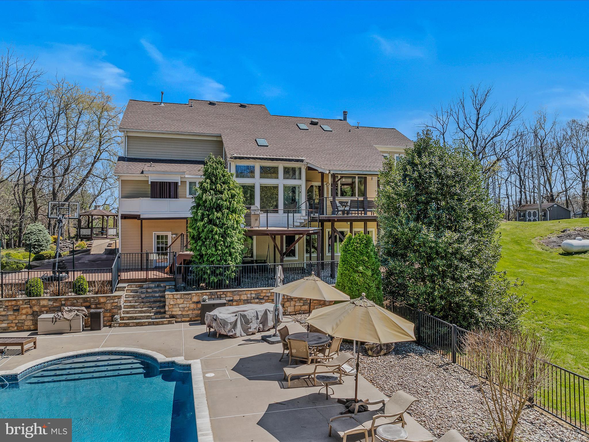 WEST BLAKELEY - Residential