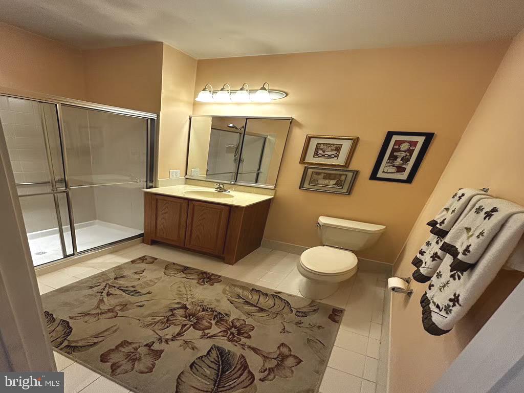 MERIDIAN VALLEY SQ - Residential