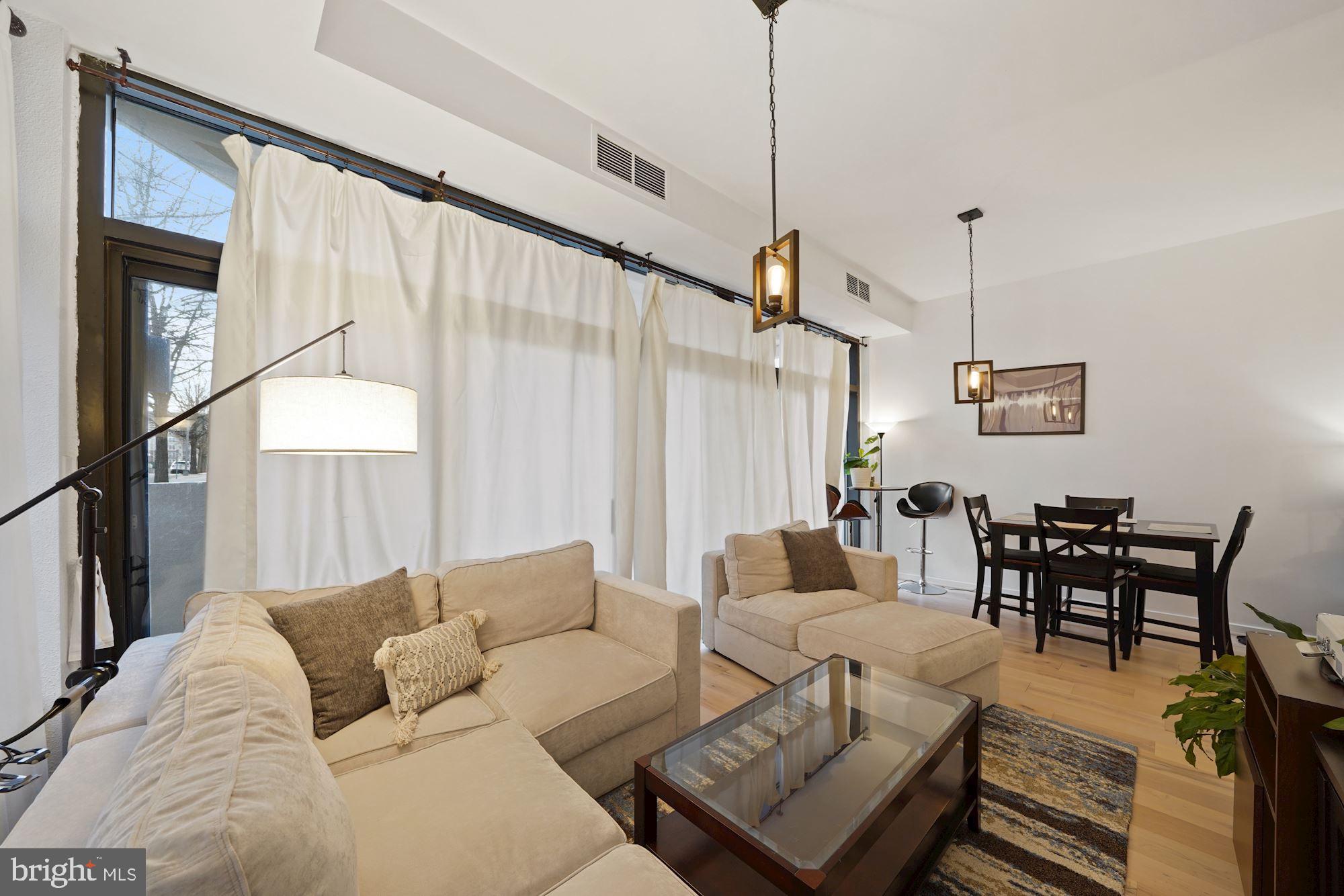 ATRIUM CONDO - Residential