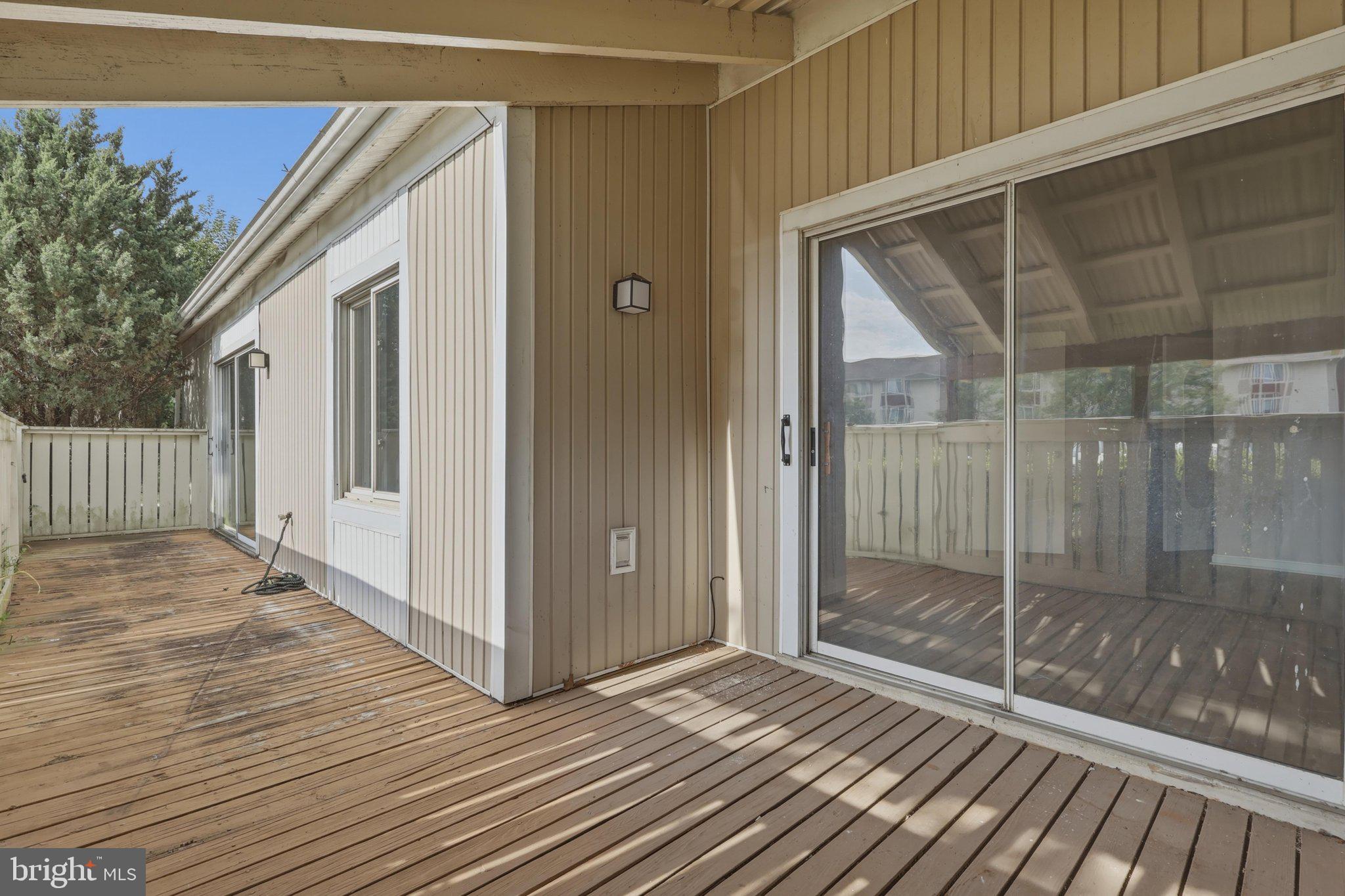 WOODLANDS NORTH - Residential