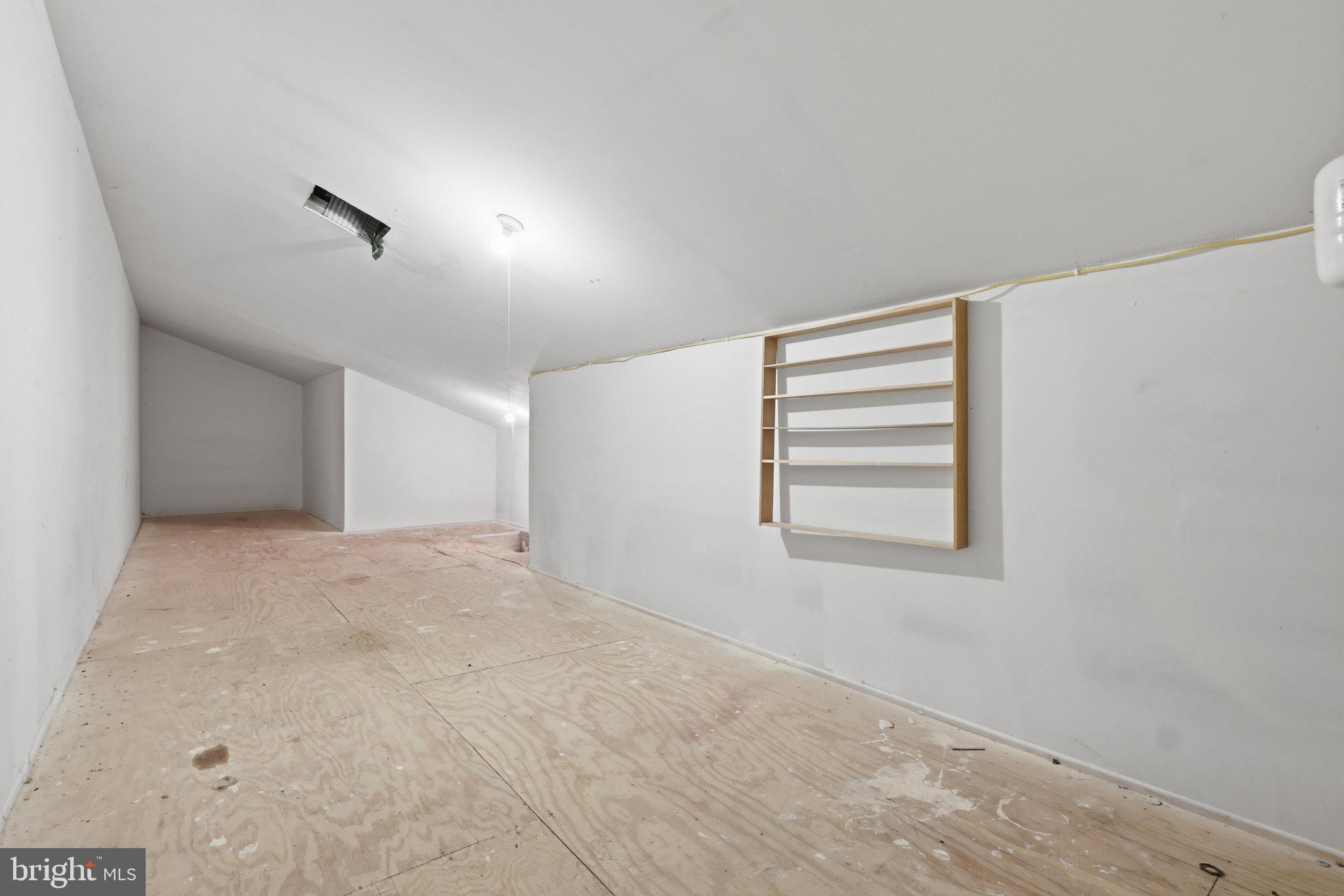 WOODLANDS NORTH - Residential