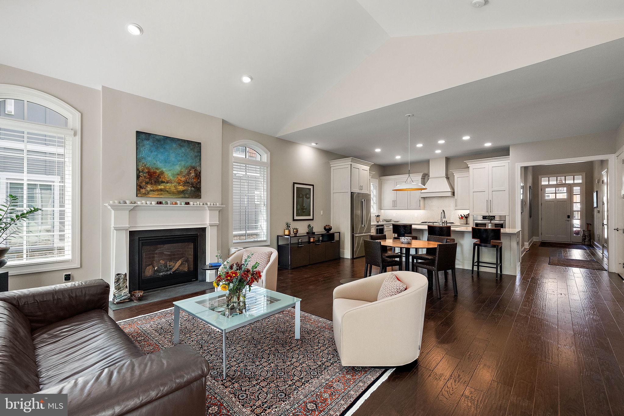 COLUMBIA PLACE - Residential