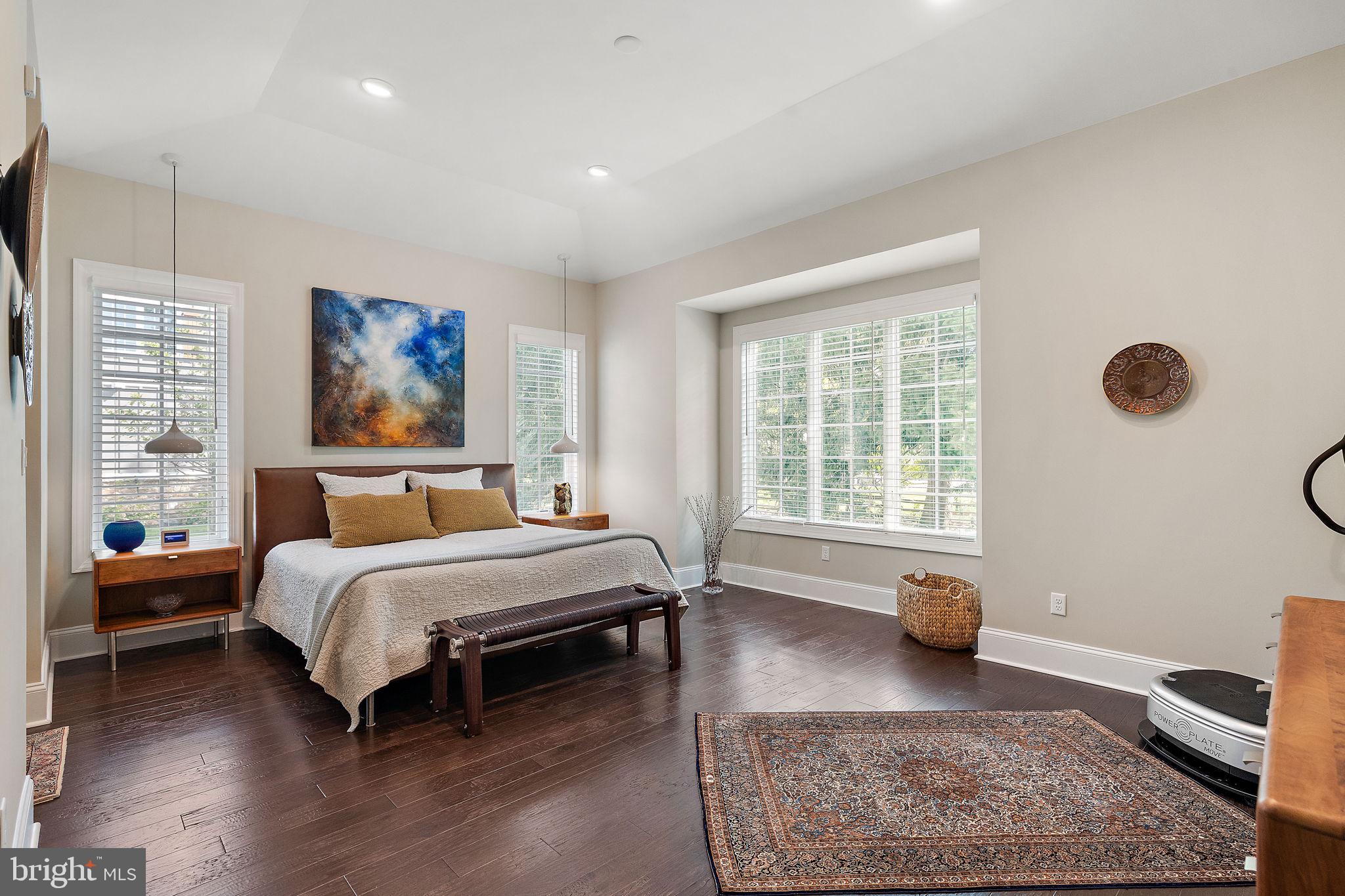 COLUMBIA PLACE - Residential