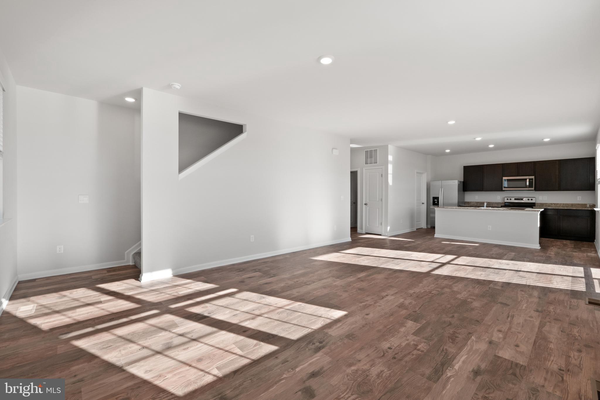 RIDGELY'S RESERVE - Residential