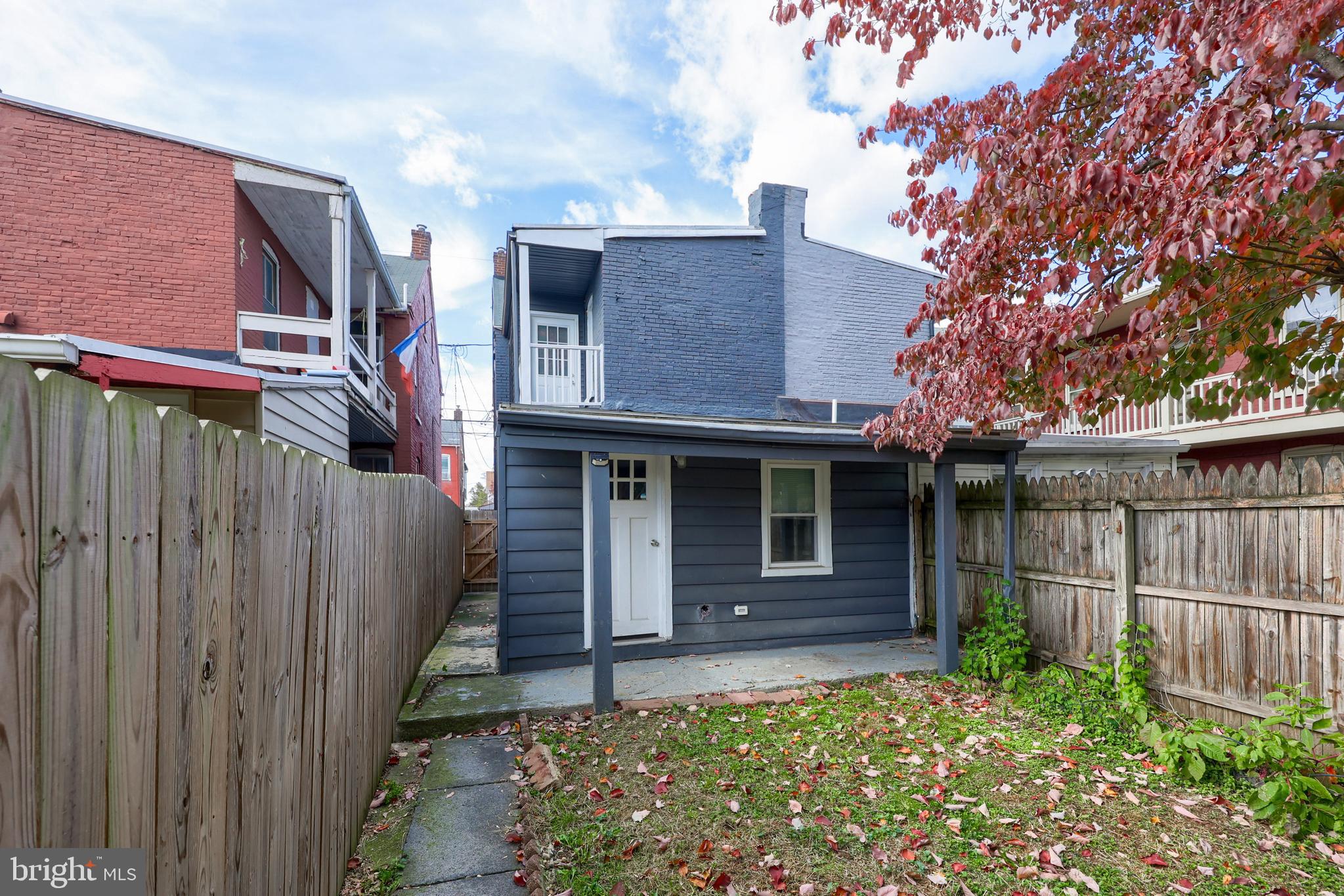COLUMBIA - Residential