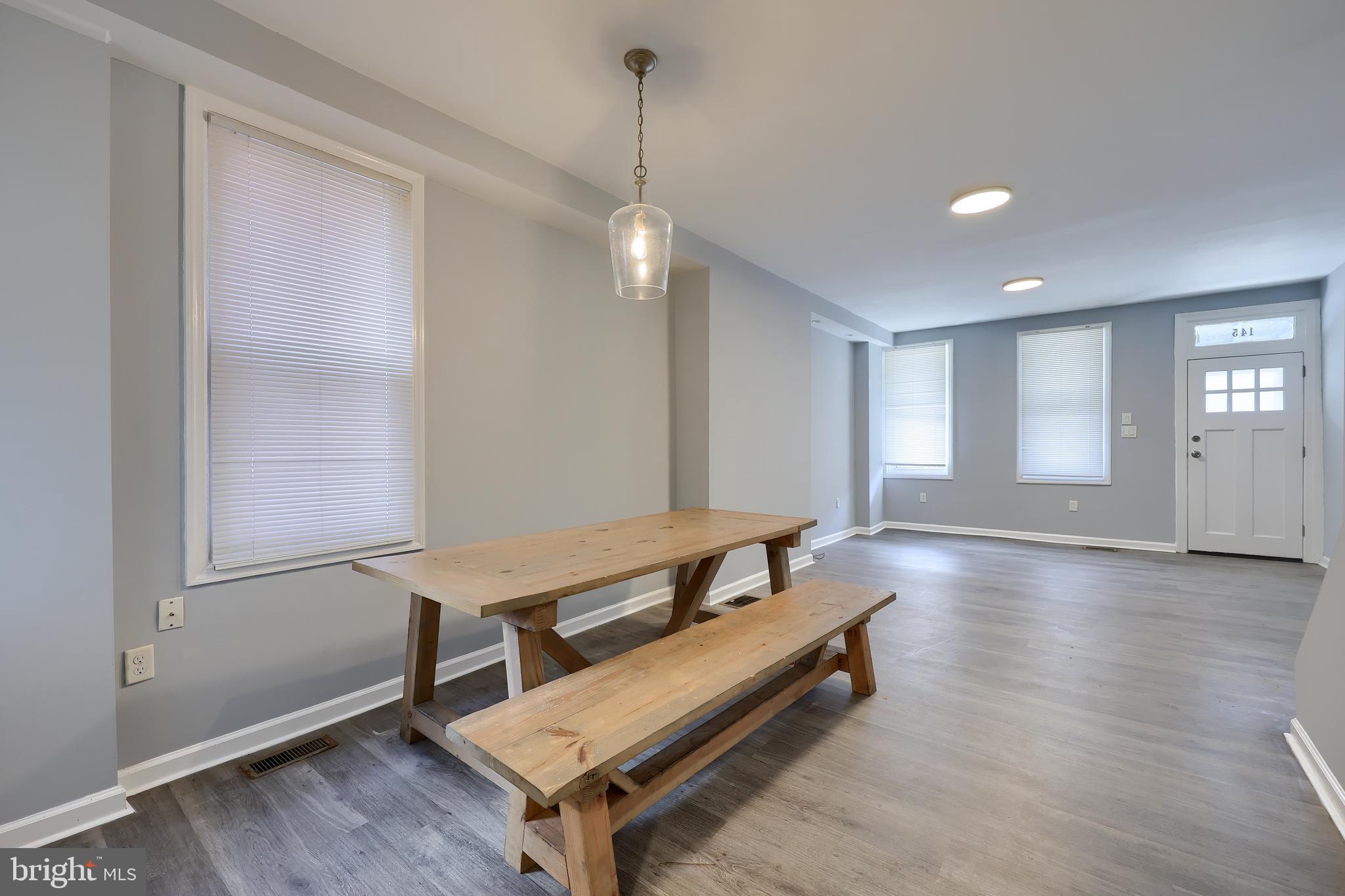 COLUMBIA - Residential