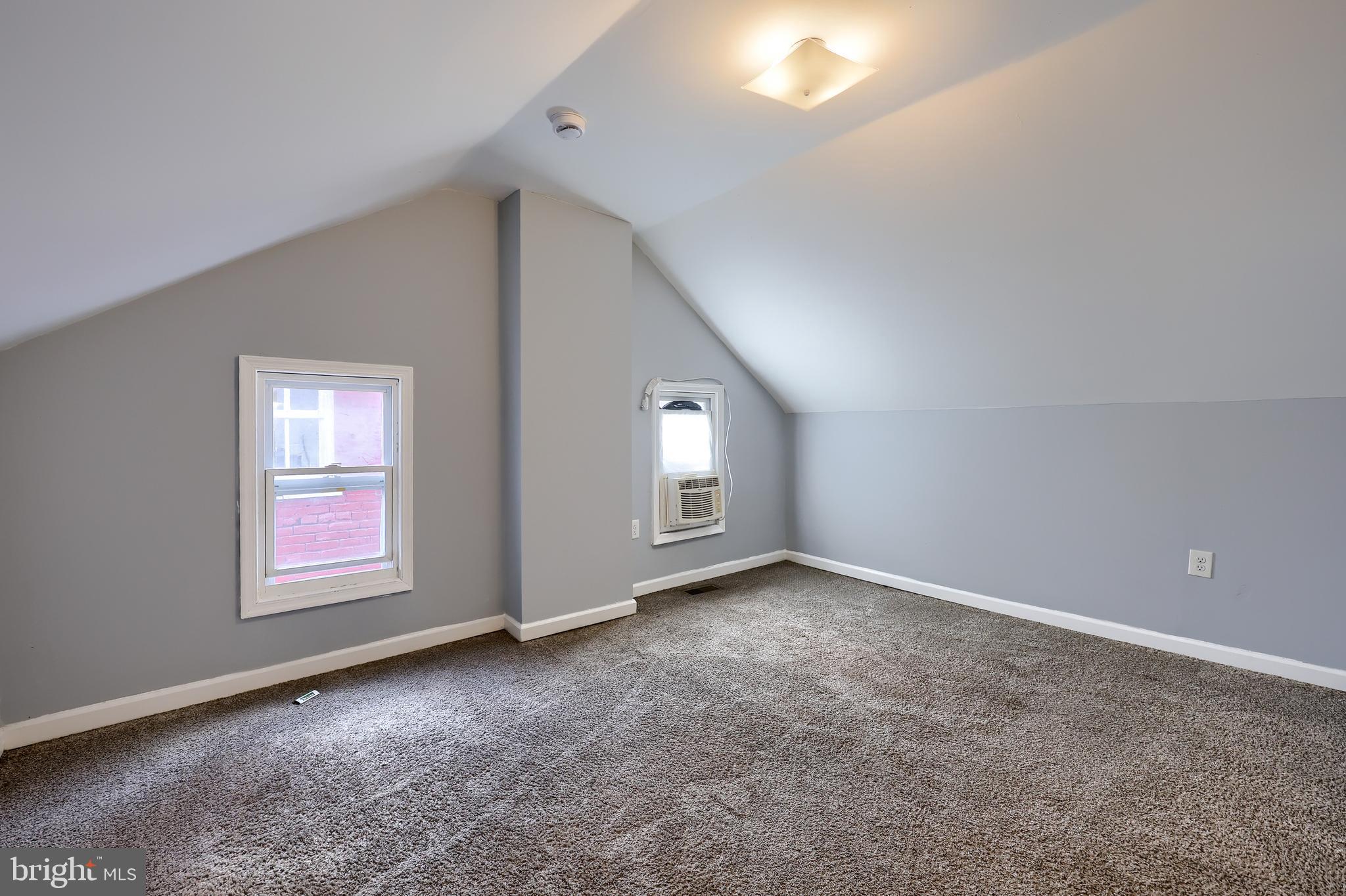 COLUMBIA - Residential