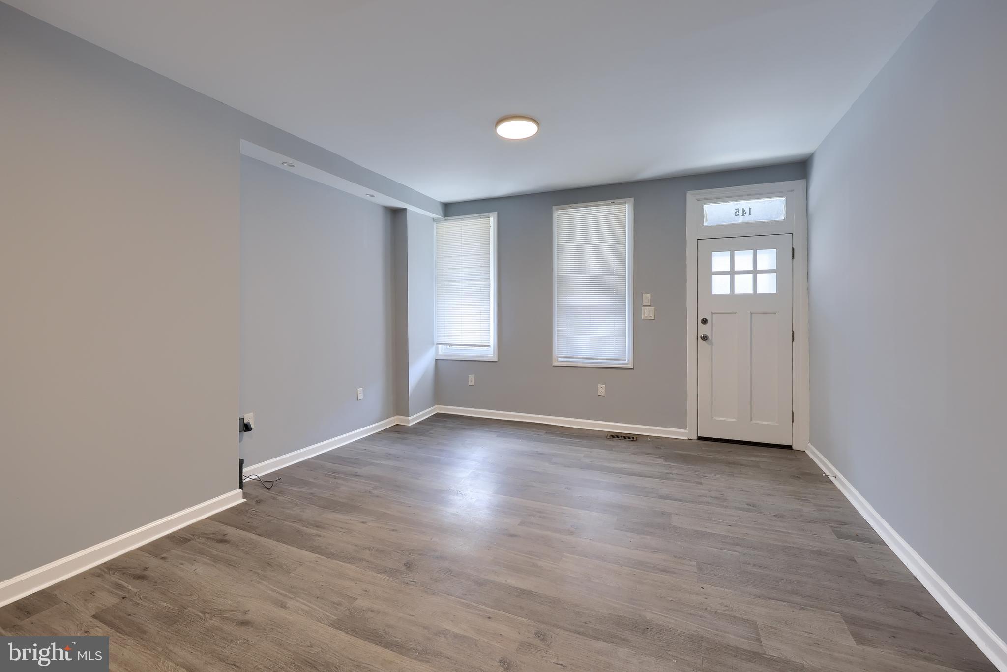 COLUMBIA - Residential