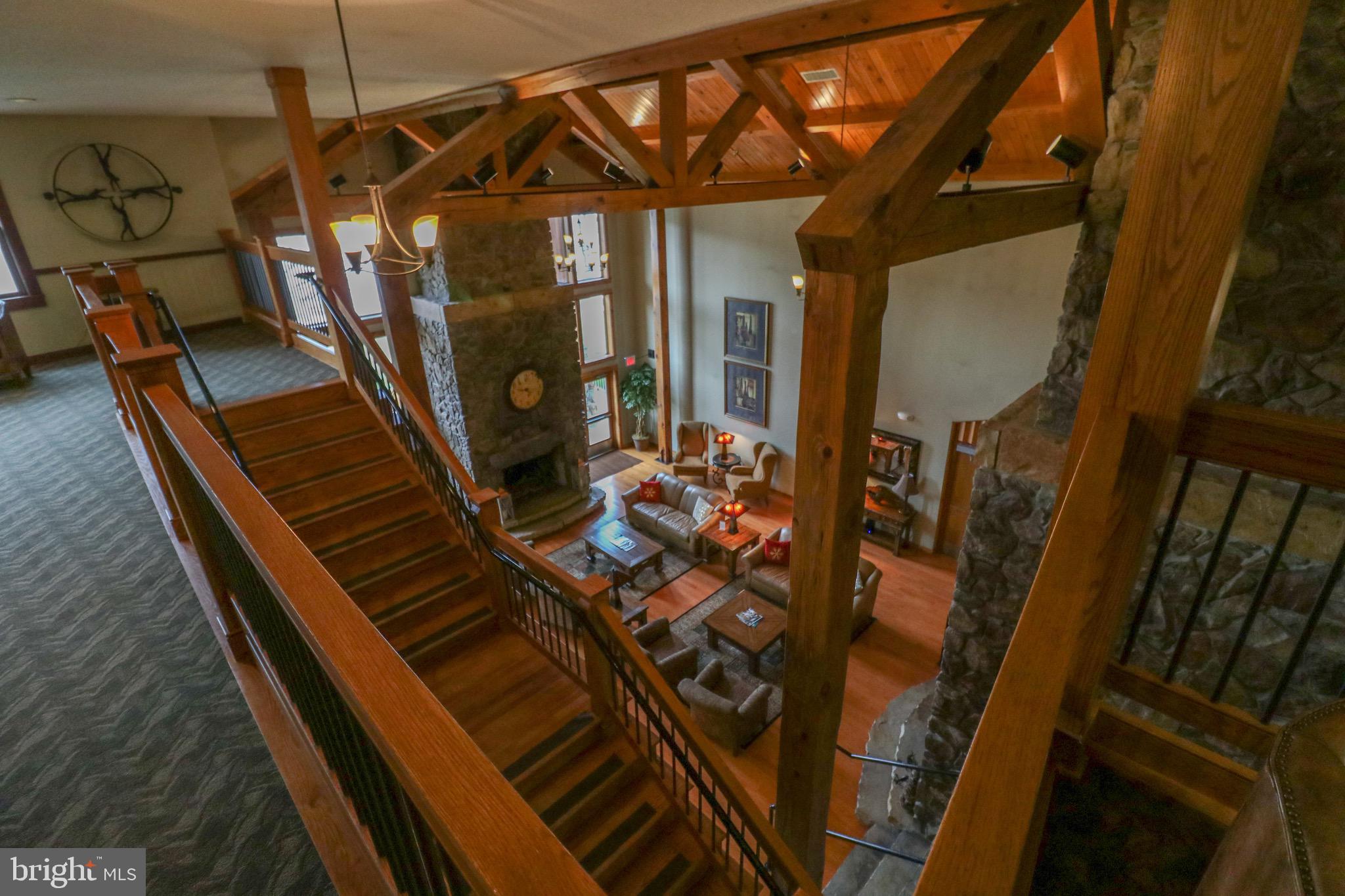 SILVER TREE SUITES - Residential