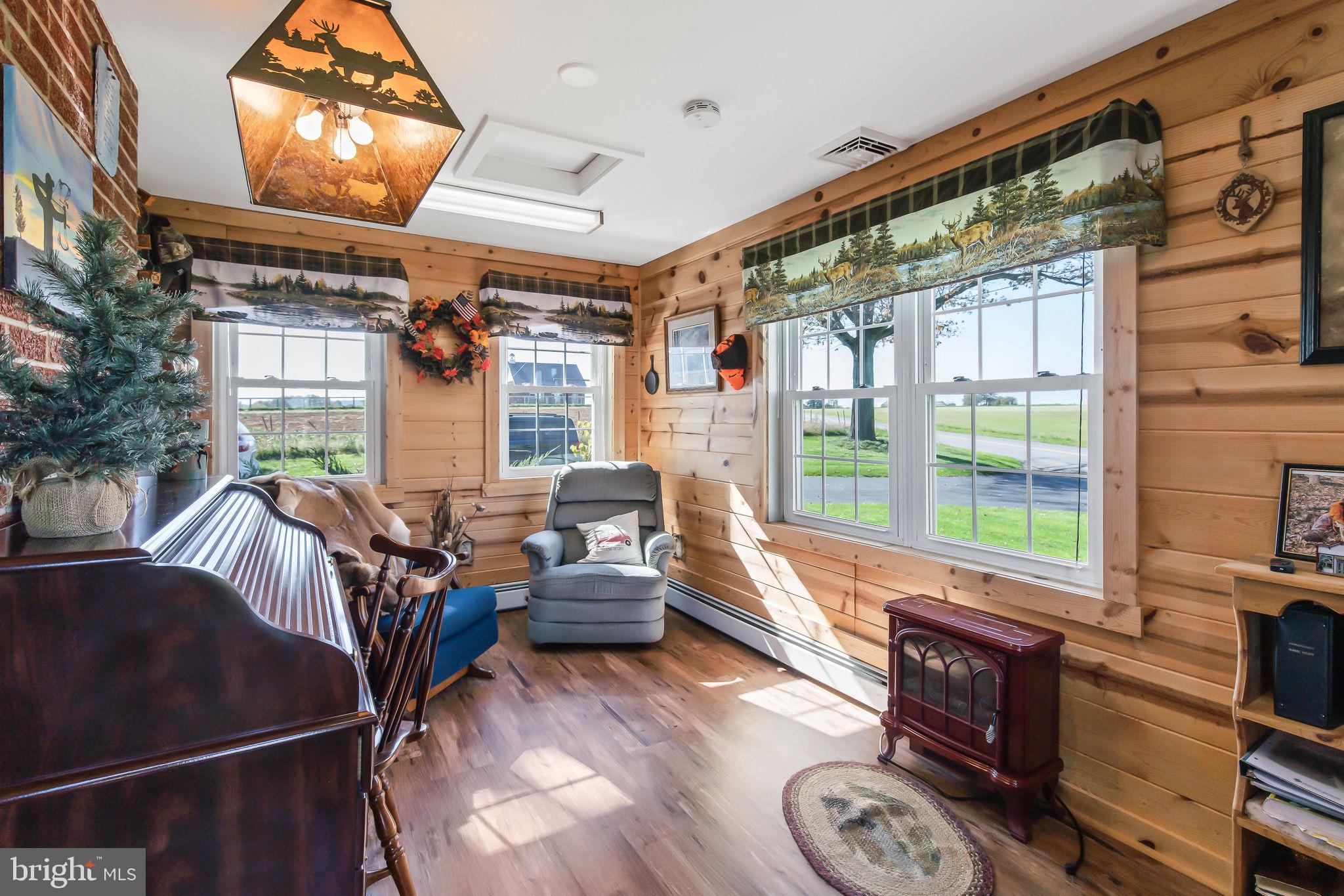 EAST DONEGAL - Residential