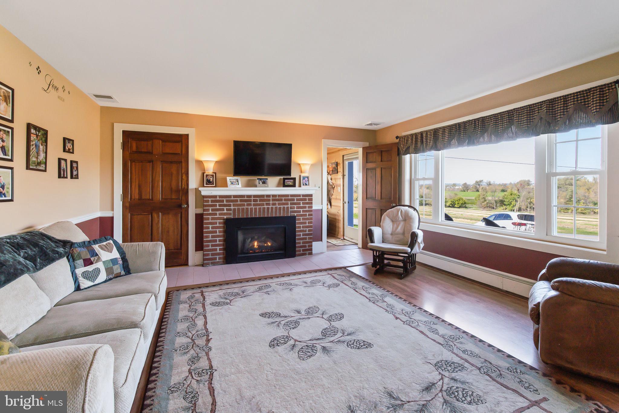 EAST DONEGAL - Residential