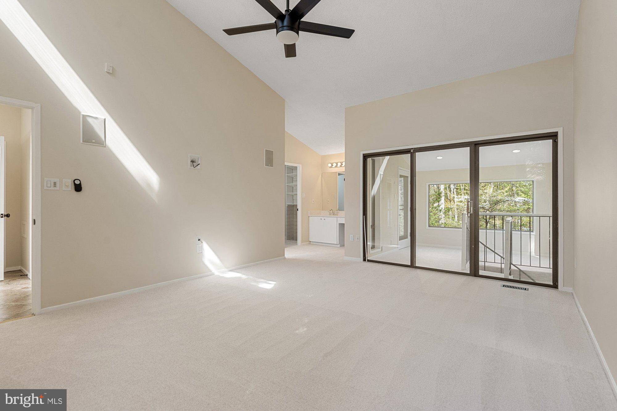 WOLF TRAP WOODS - Residential