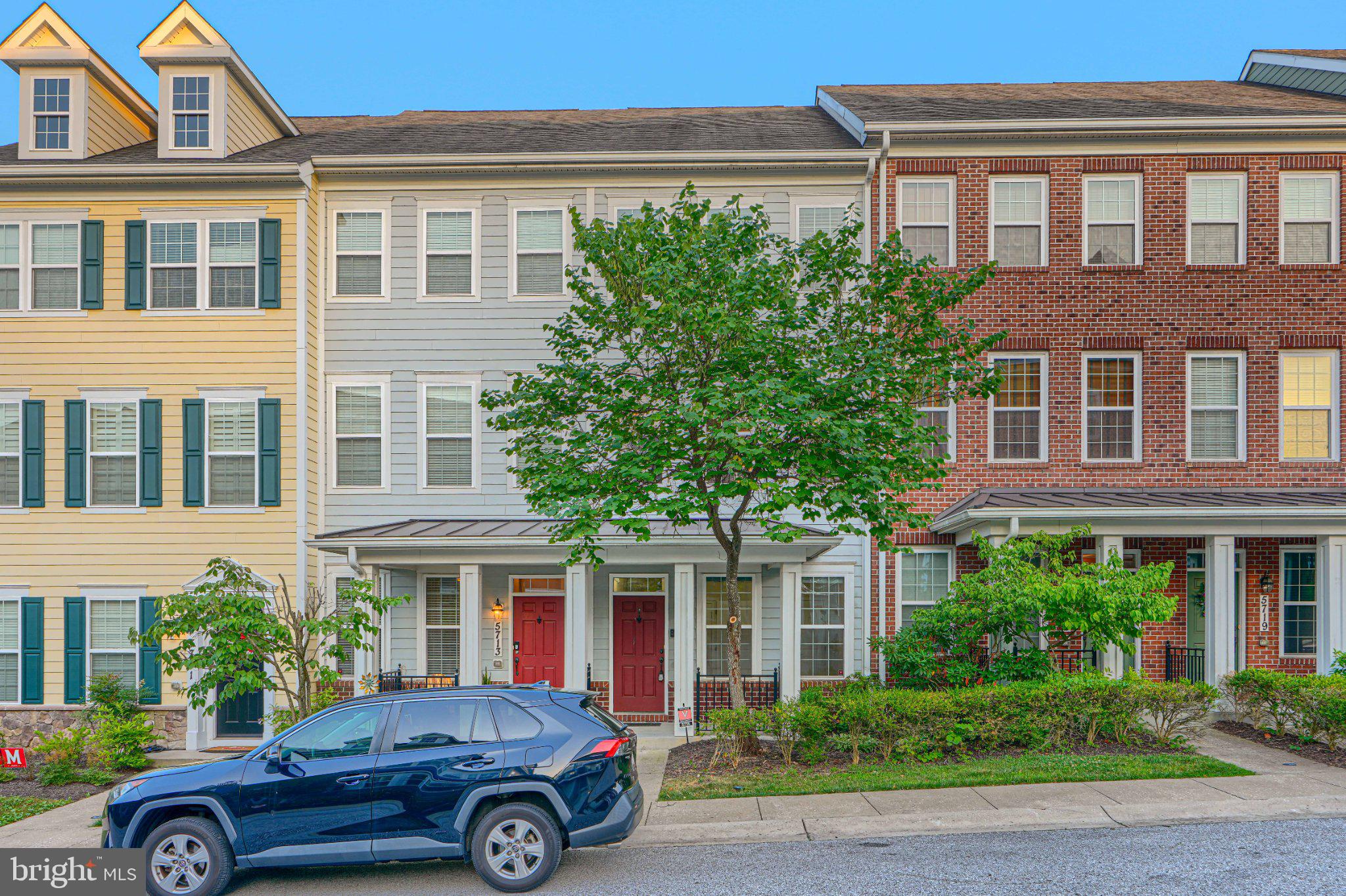 Well maintained 3-bedroom and 3.5-bathroom townhome located in the desirable community of Howard County. Front porch and rear deck. Bright main level hardwood floor with open layout, separate dining room, gorgeous kitchen with granite countertop and stainless-steel appliances. The upper level provides 2 bedrooms and 2 full bathrooms. The fabulous master bedroom comes with a luxury master bathroom, soaking tub, dual vanity, and a walk-in closet. The additional bedroom offers ample closet space and a cozy vibe. Spacious fully finished lower level features the 3rd bedroom with a full bathroom.  Attached one car garage with oversized driveway. Community amenities include a pool, playgrounds and a club house. Easy access to MD-100 and I-95. 650 minimum credit score!