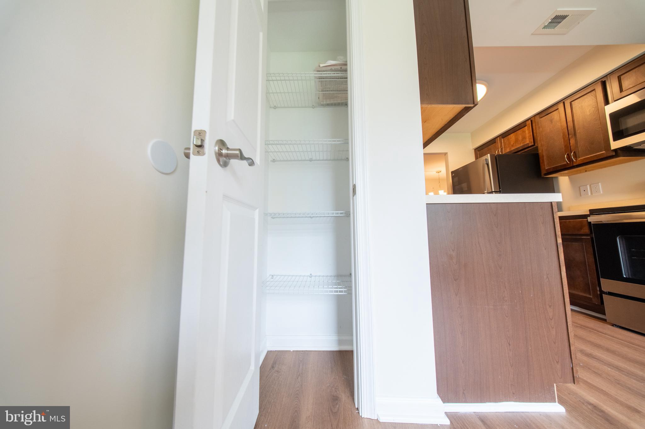 LEISURE WORLD - Residential