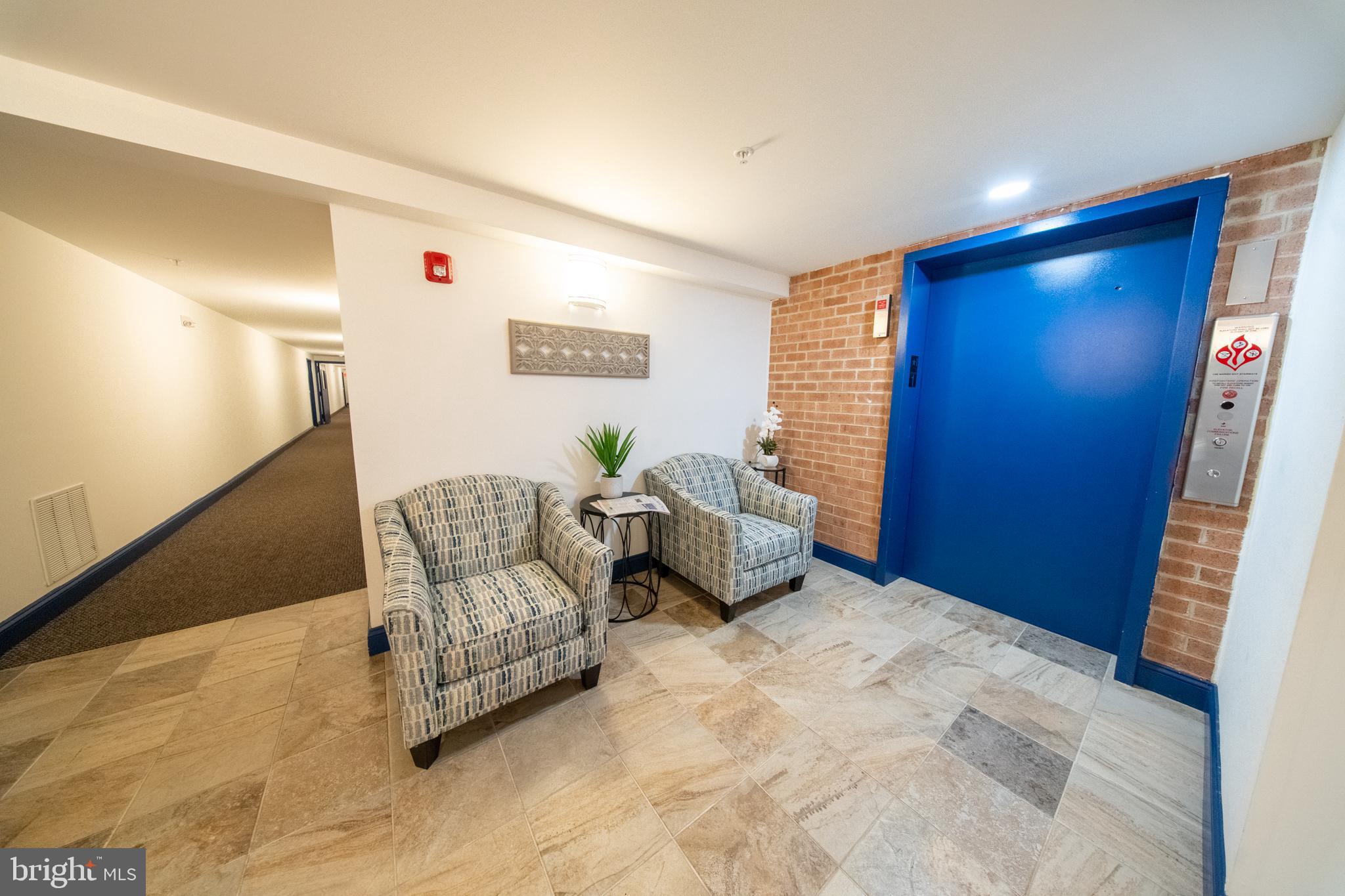 LEISURE WORLD - Residential
