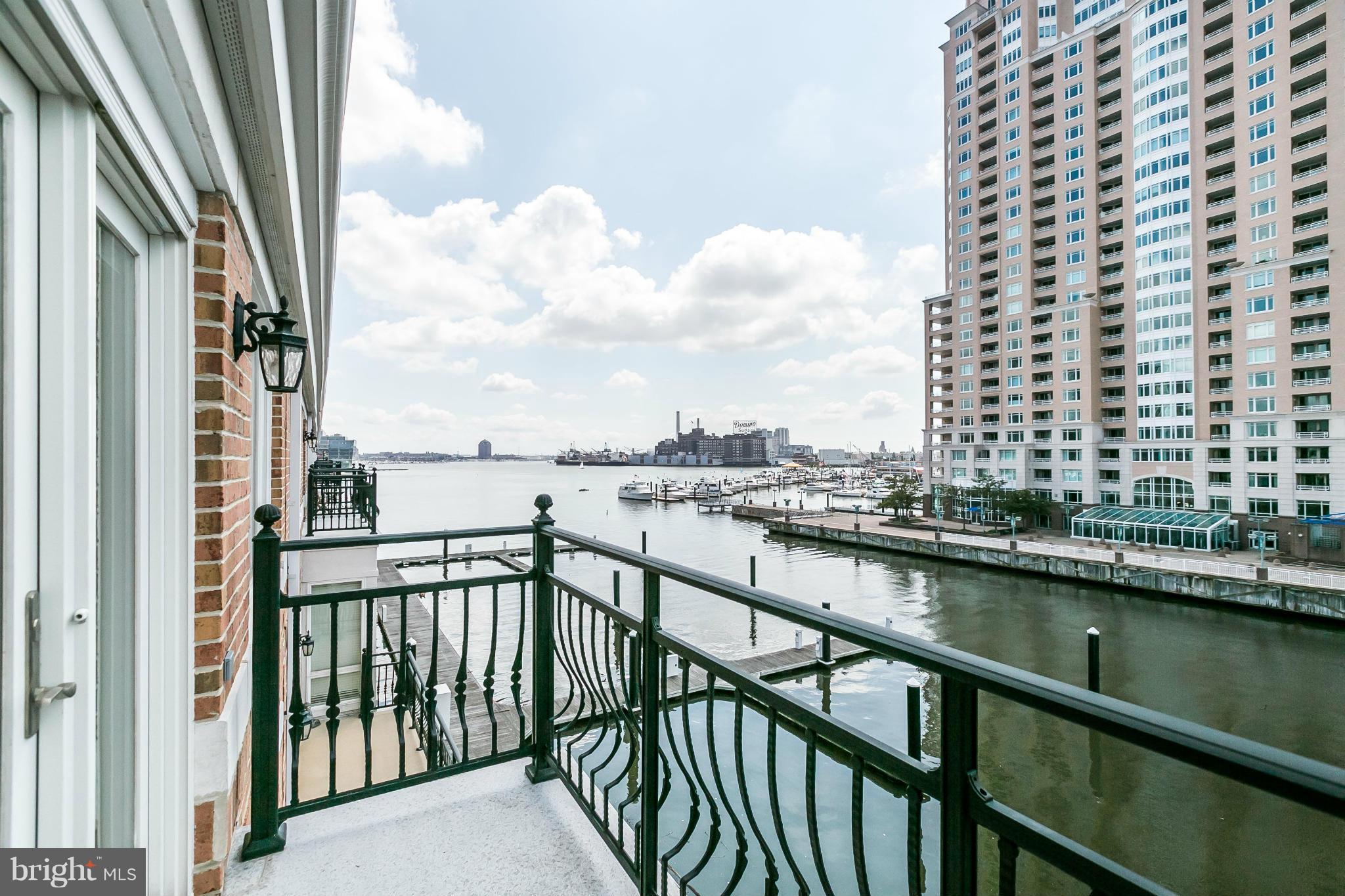 PIER HOMES AT HARBORVIEW - Residential