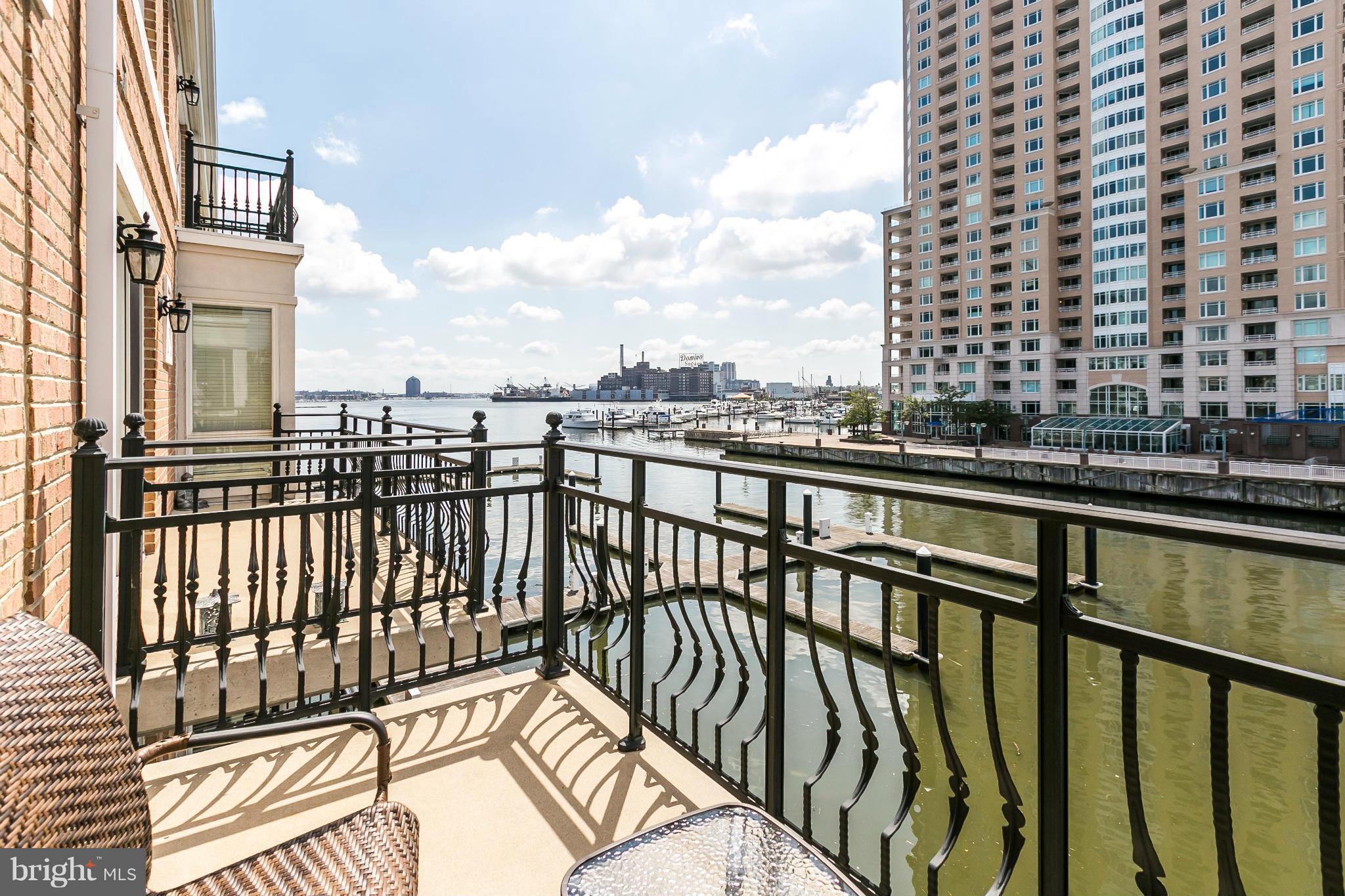 PIER HOMES AT HARBORVIEW - Residential