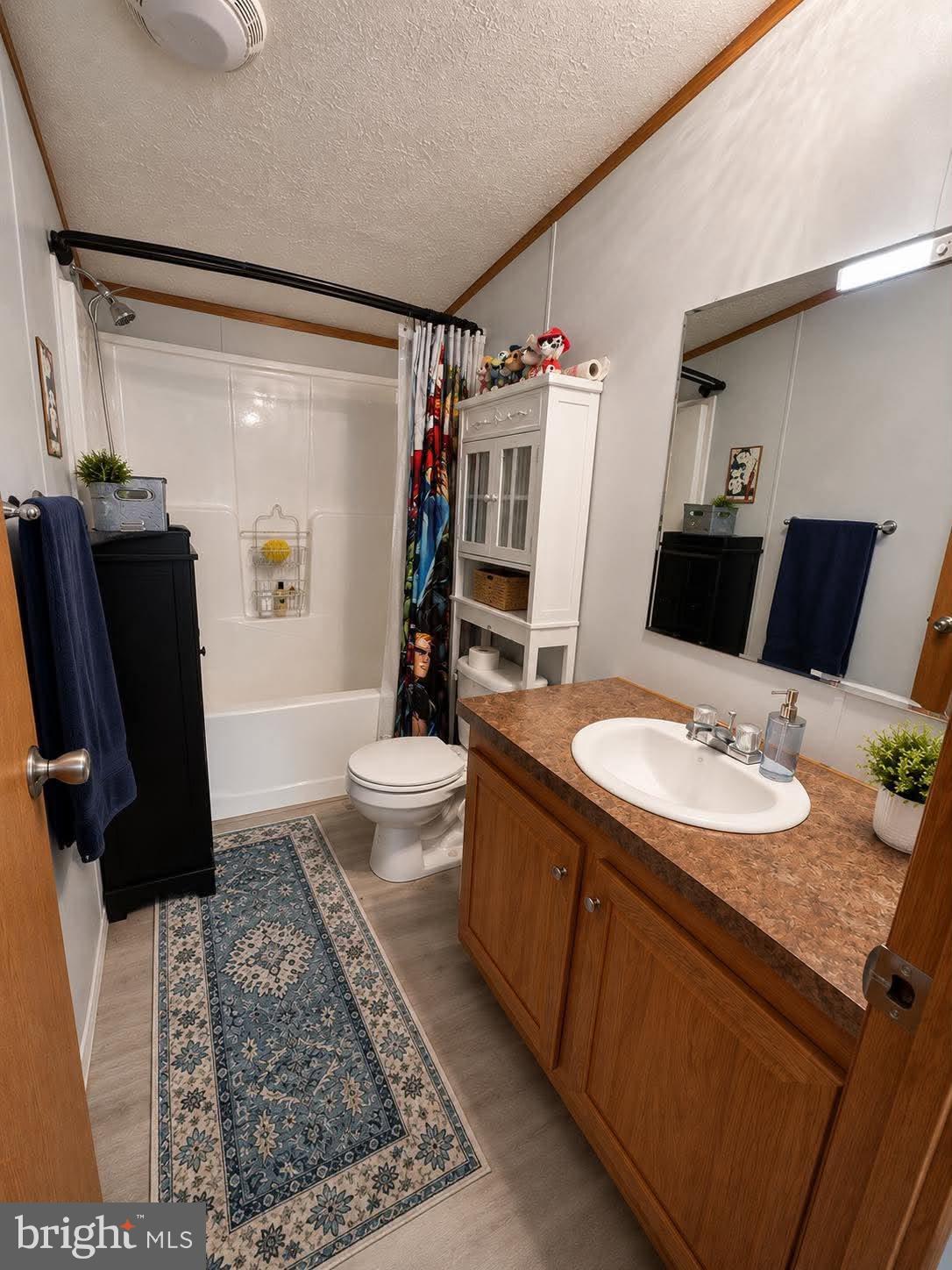 OAK RIDGE ESTATES - Residential