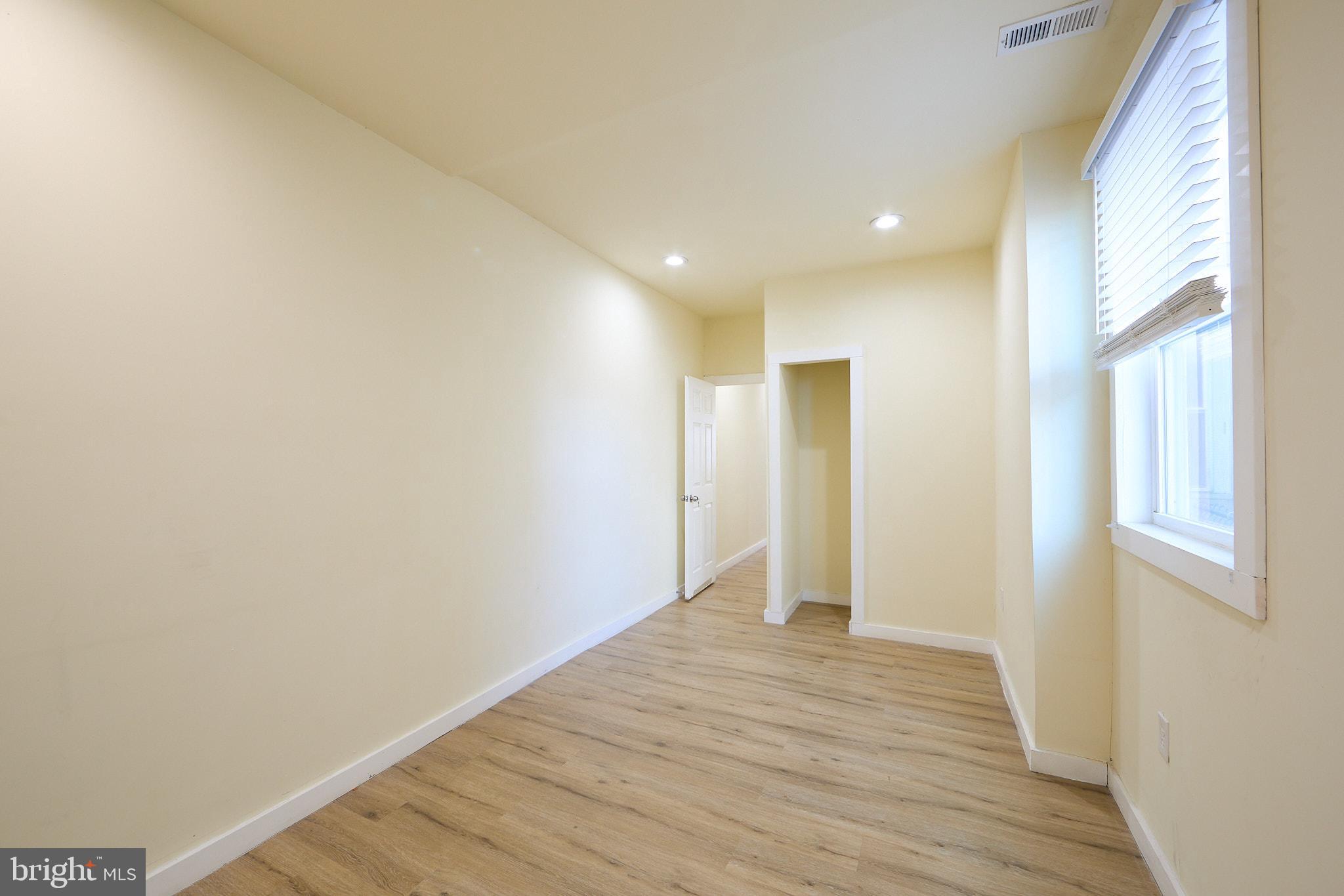 OLDE KENSINGTON - Residential