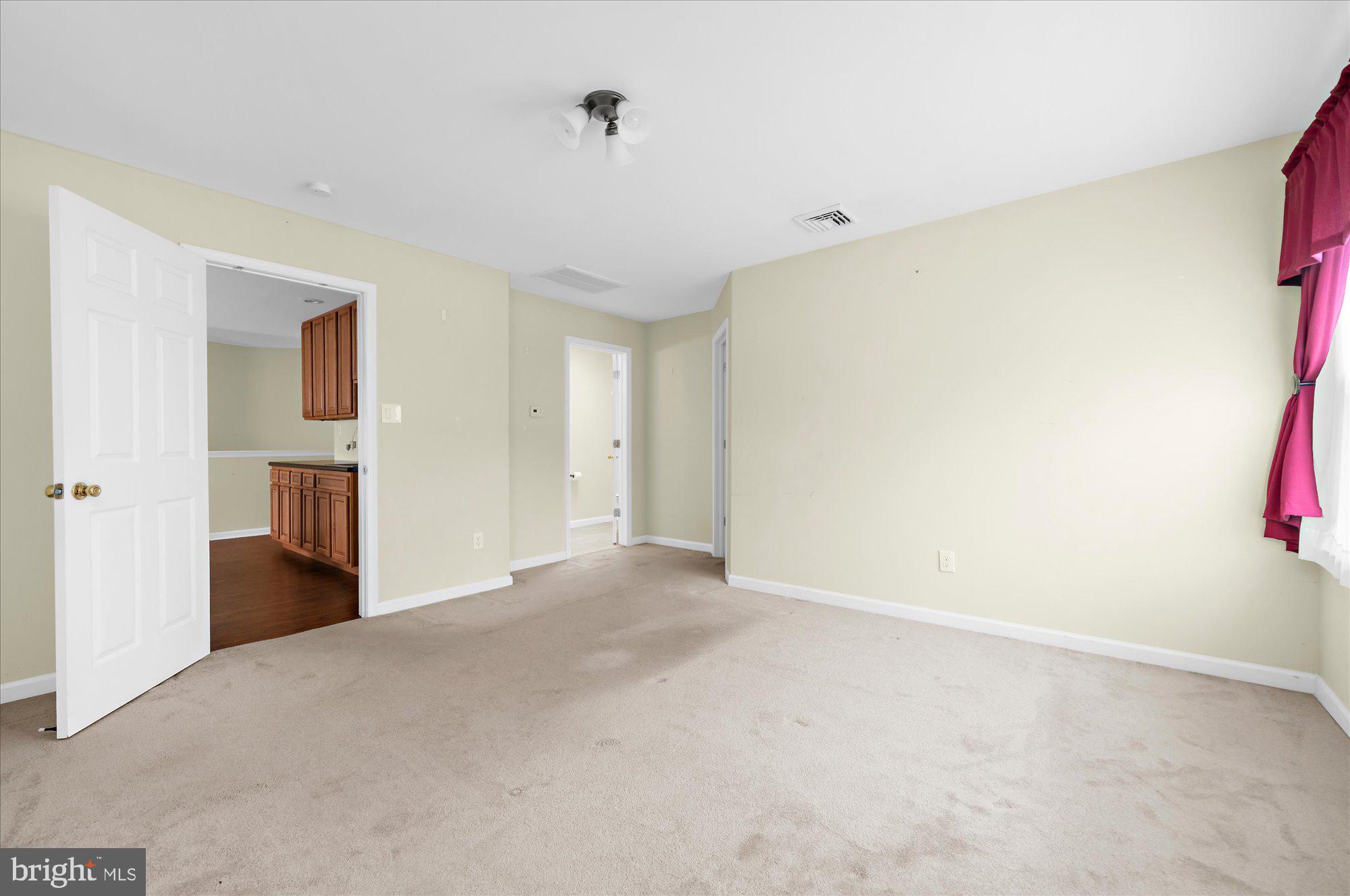 HALLOWELL - Residential