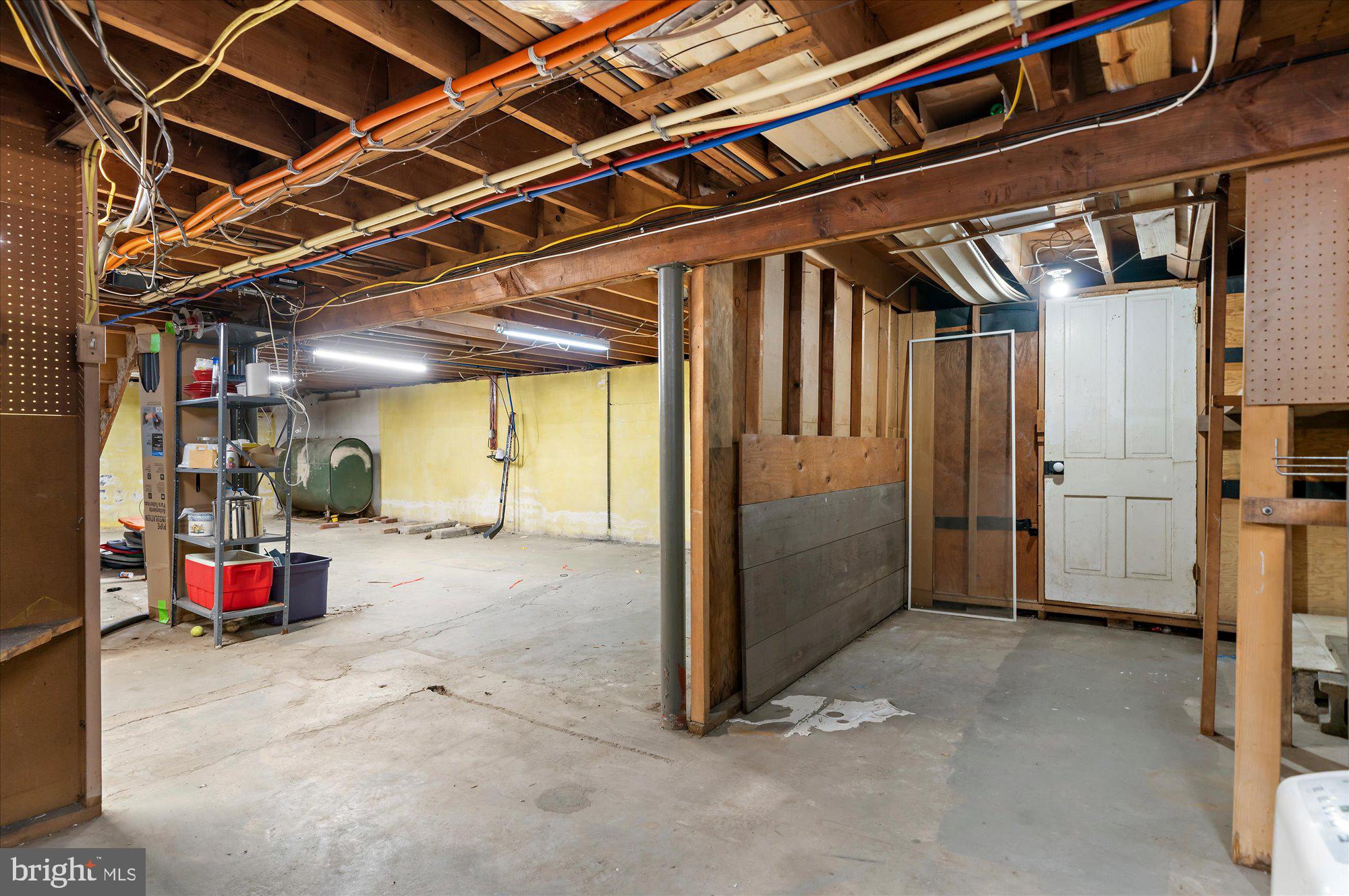 HALLOWELL - Residential