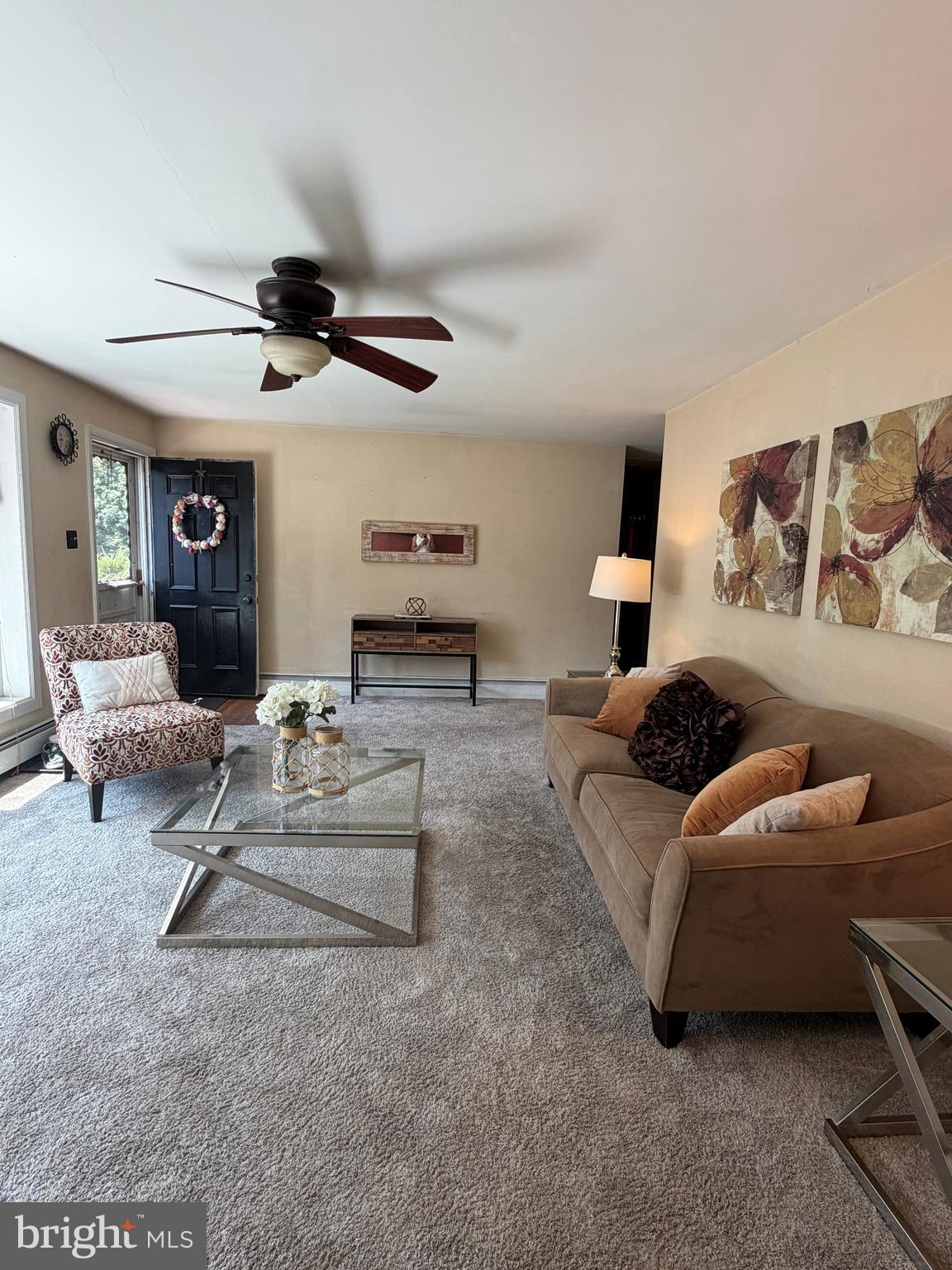 HALLOWELL - Residential