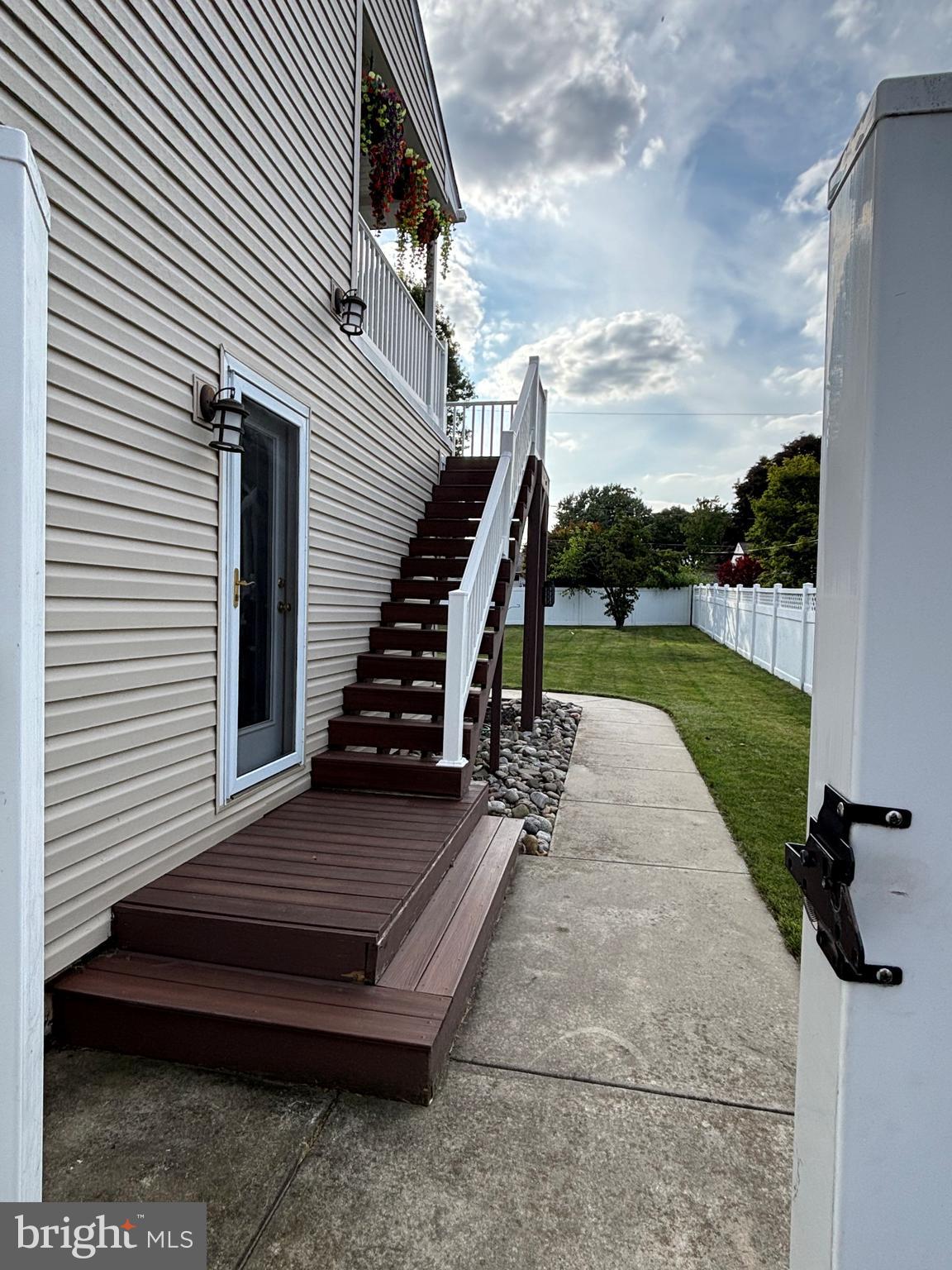 HALLOWELL - Residential