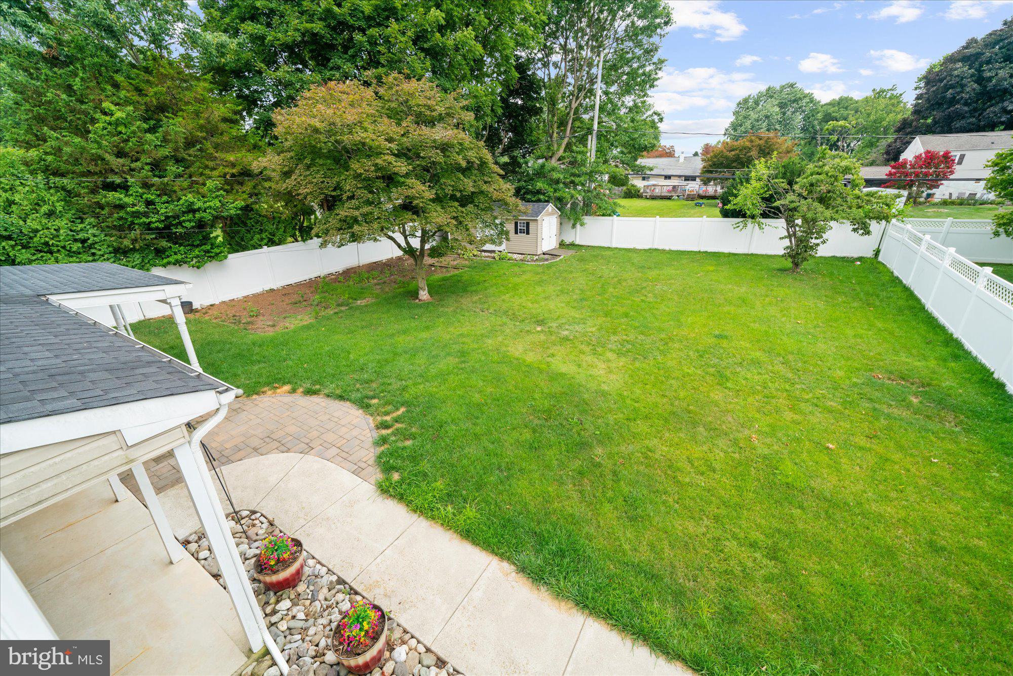 HALLOWELL - Residential