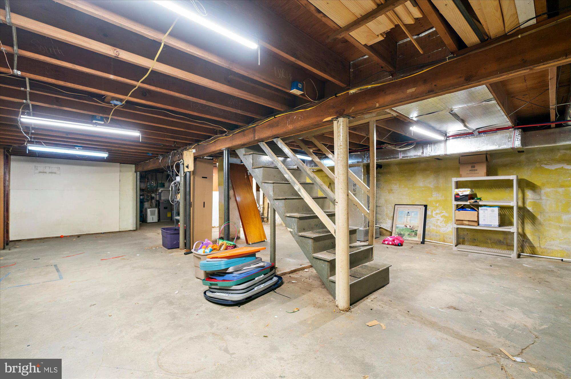HALLOWELL - Residential