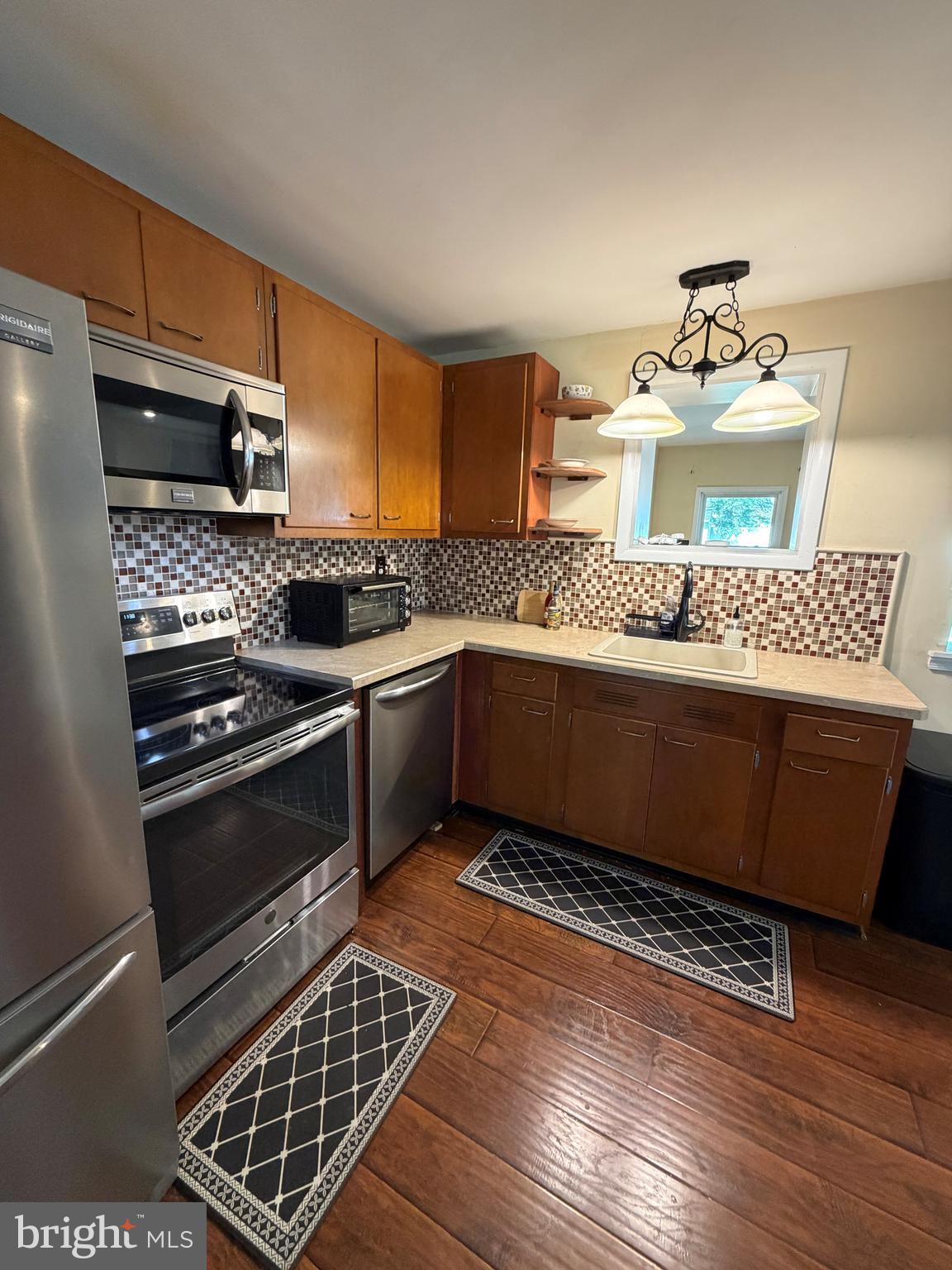 HALLOWELL - Residential