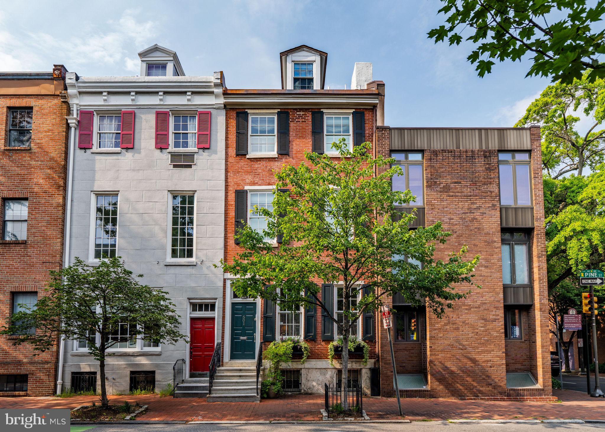 SOCIETY HILL - Residential