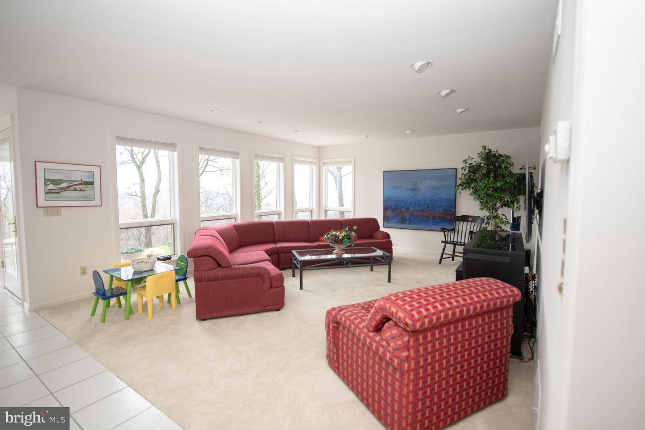 WALTON SPRING HILLS - Residential