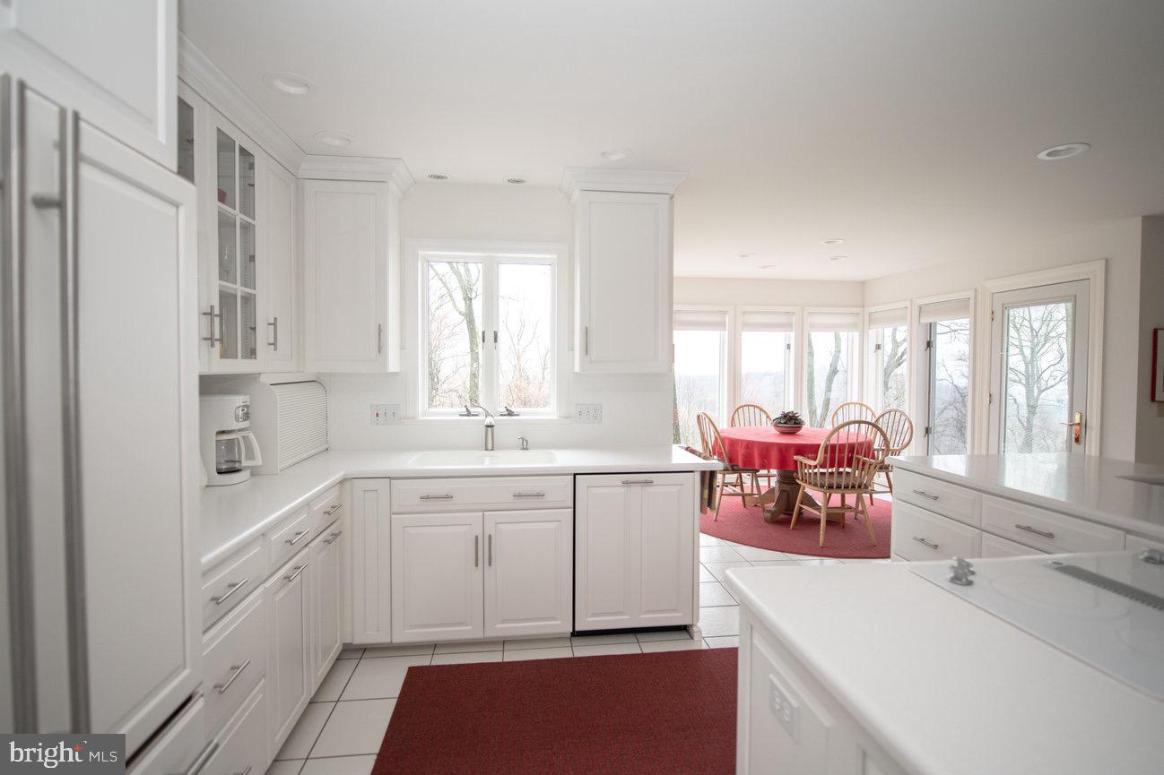 WALTON SPRING HILLS - Residential