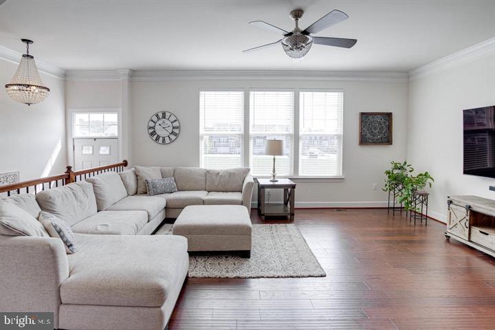 BRADLEY SQUARE - Residential Lease
