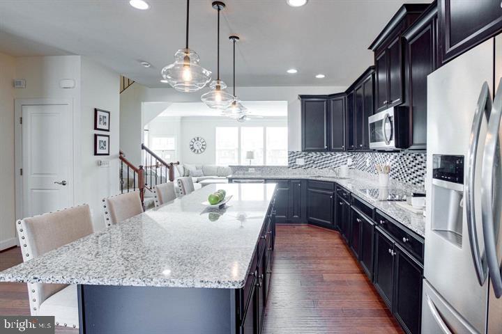 BRADLEY SQUARE - Residential Lease