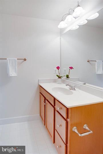 BRADLEY SQUARE - Residential Lease