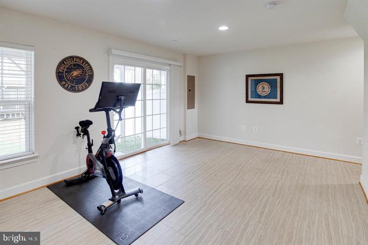 BRADLEY SQUARE - Residential Lease
