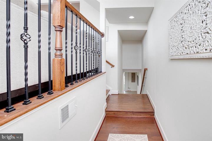 BRADLEY SQUARE - Residential Lease