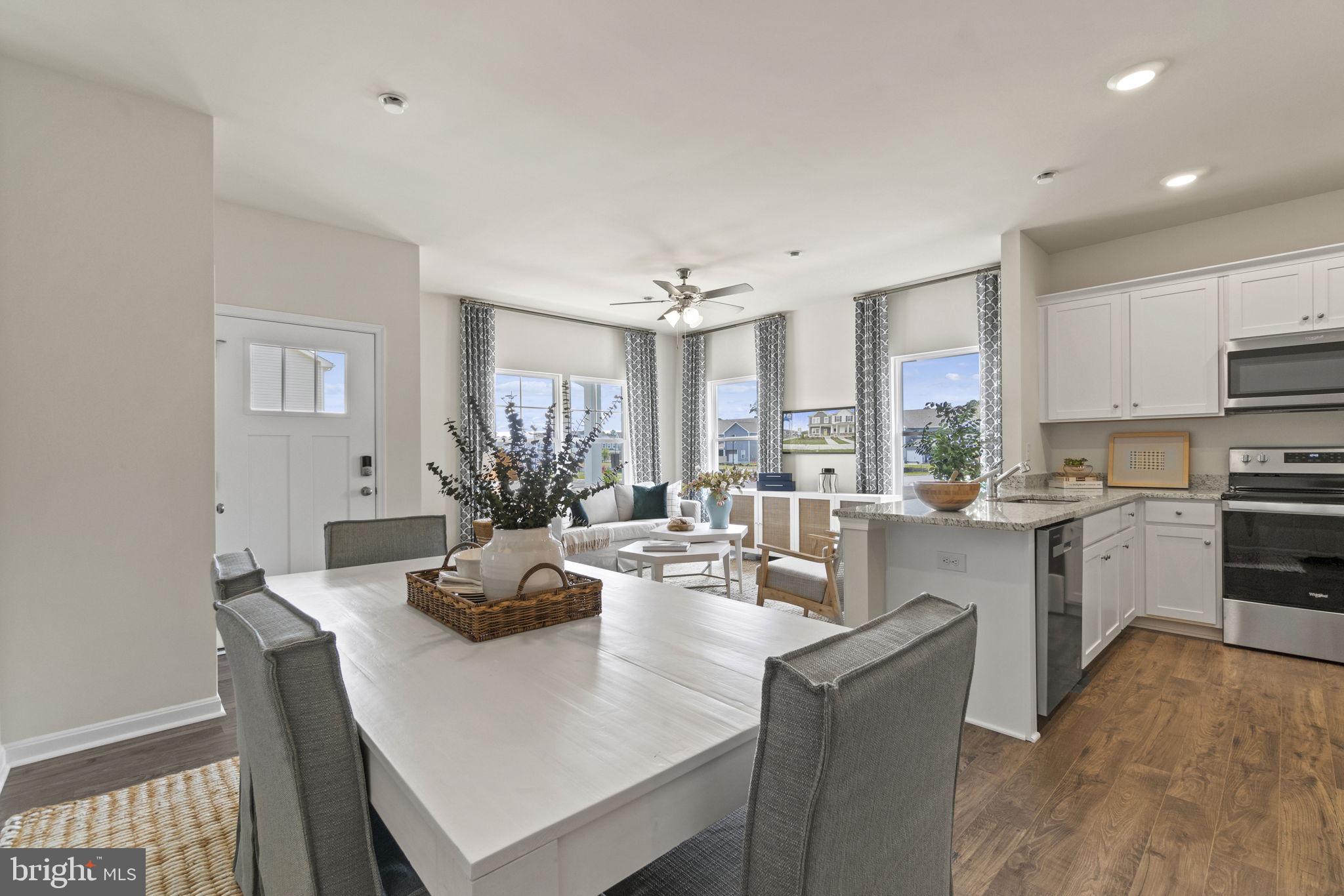 LADYSMITH VILLAGE - Residential