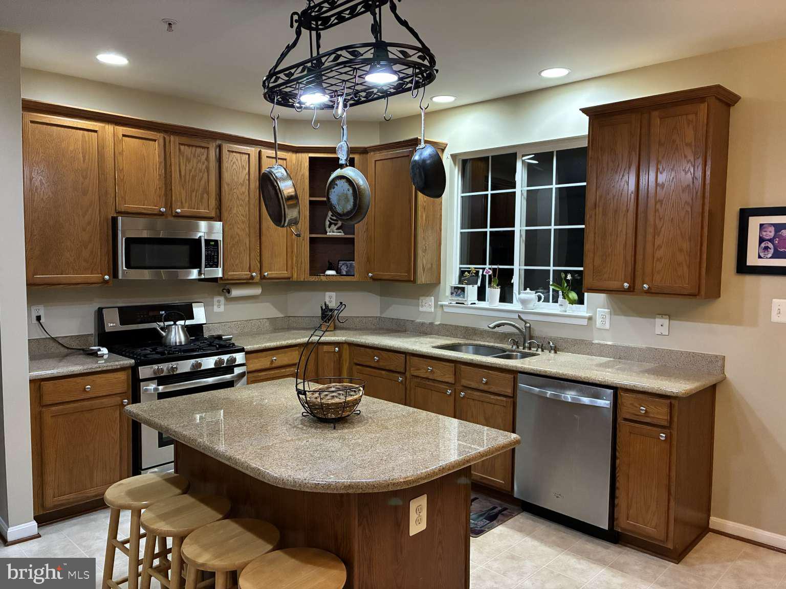 SENECA CROSSING - Residential