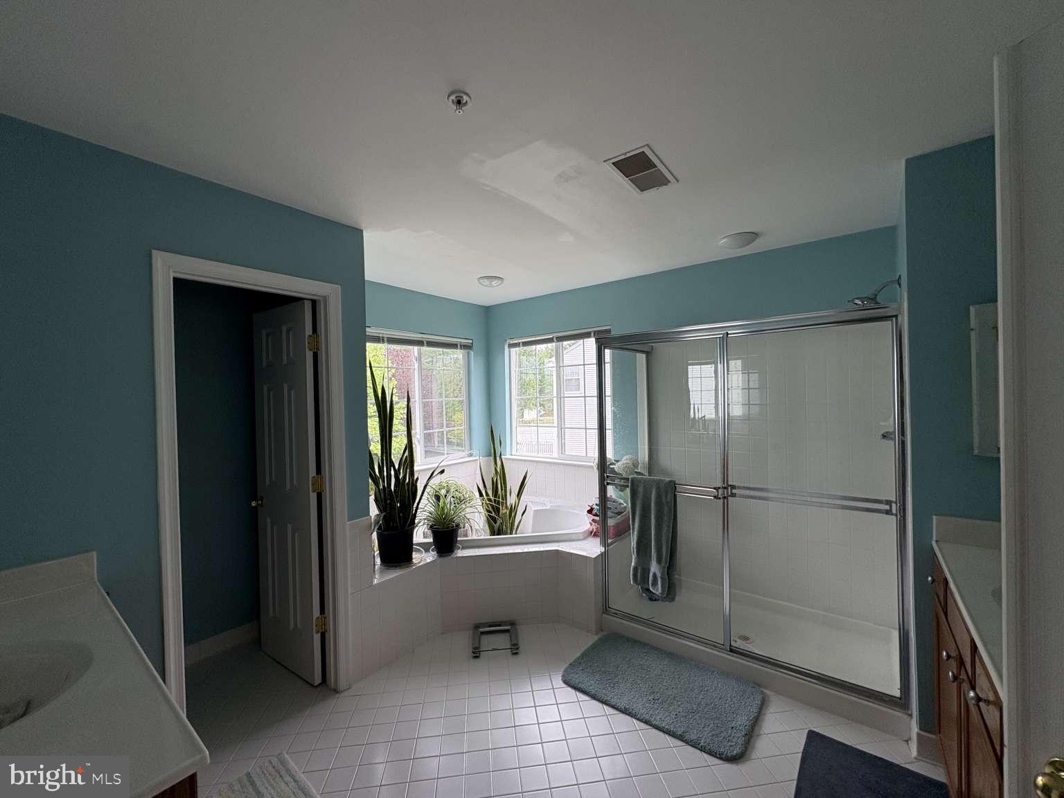 SENECA CROSSING - Residential