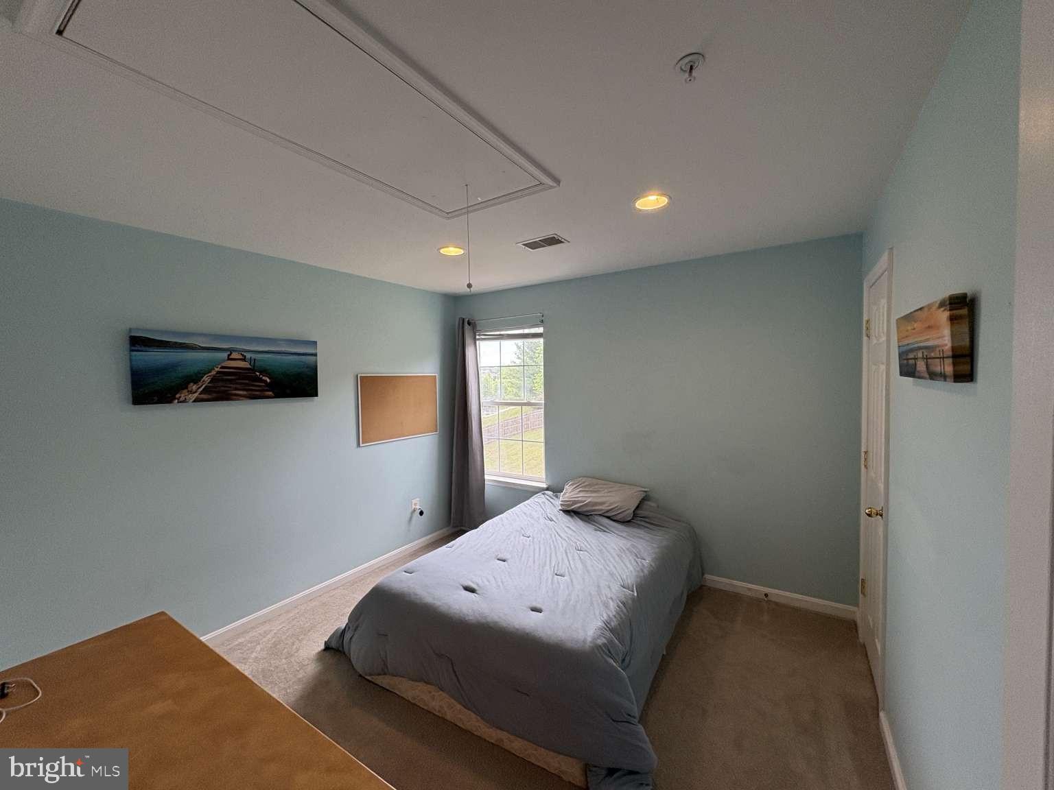 SENECA CROSSING - Residential