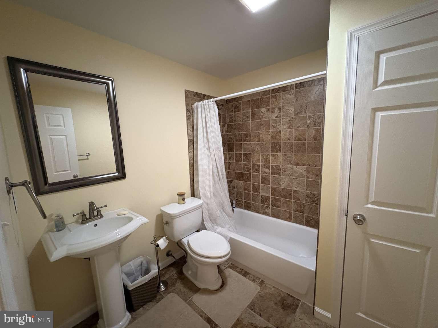 SENECA CROSSING - Residential