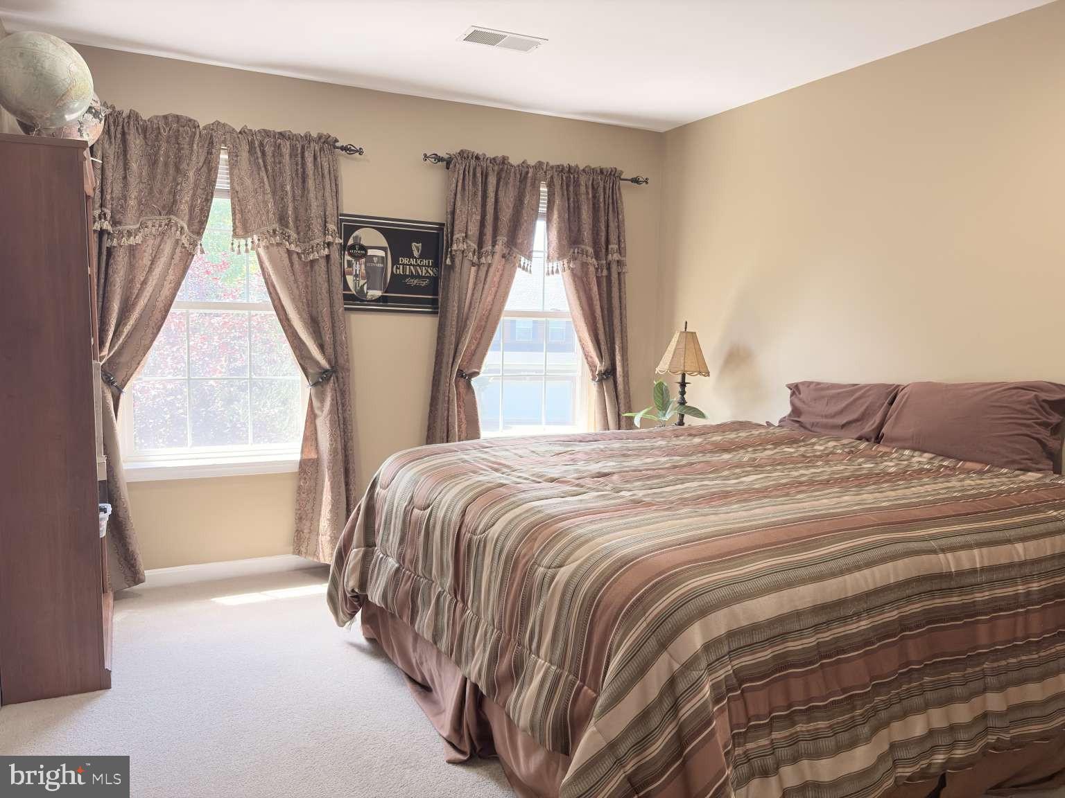 SENECA CROSSING - Residential