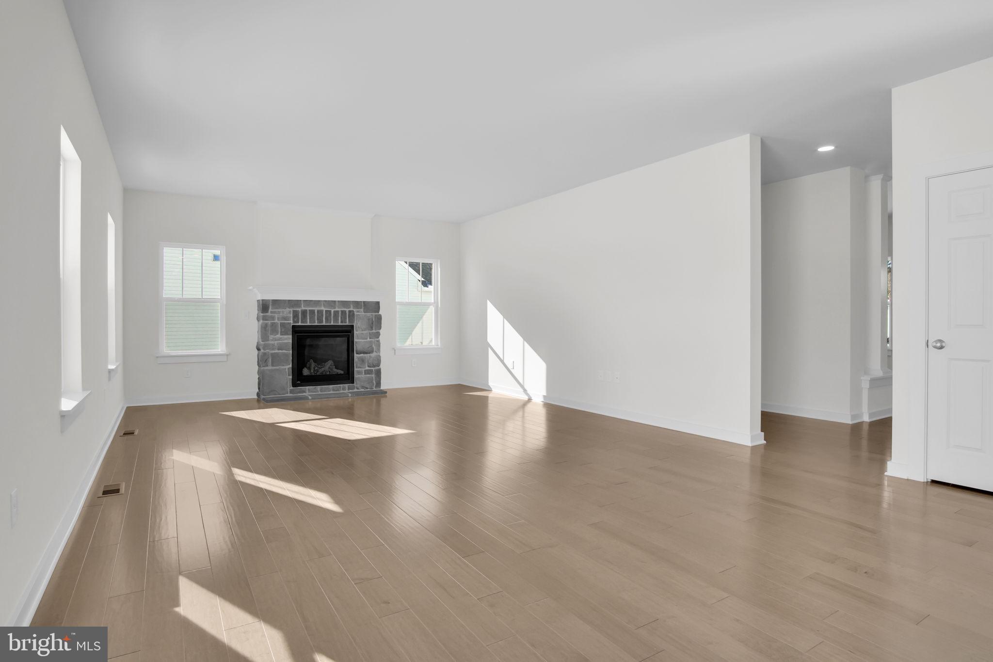SOUTHGATE - Residential